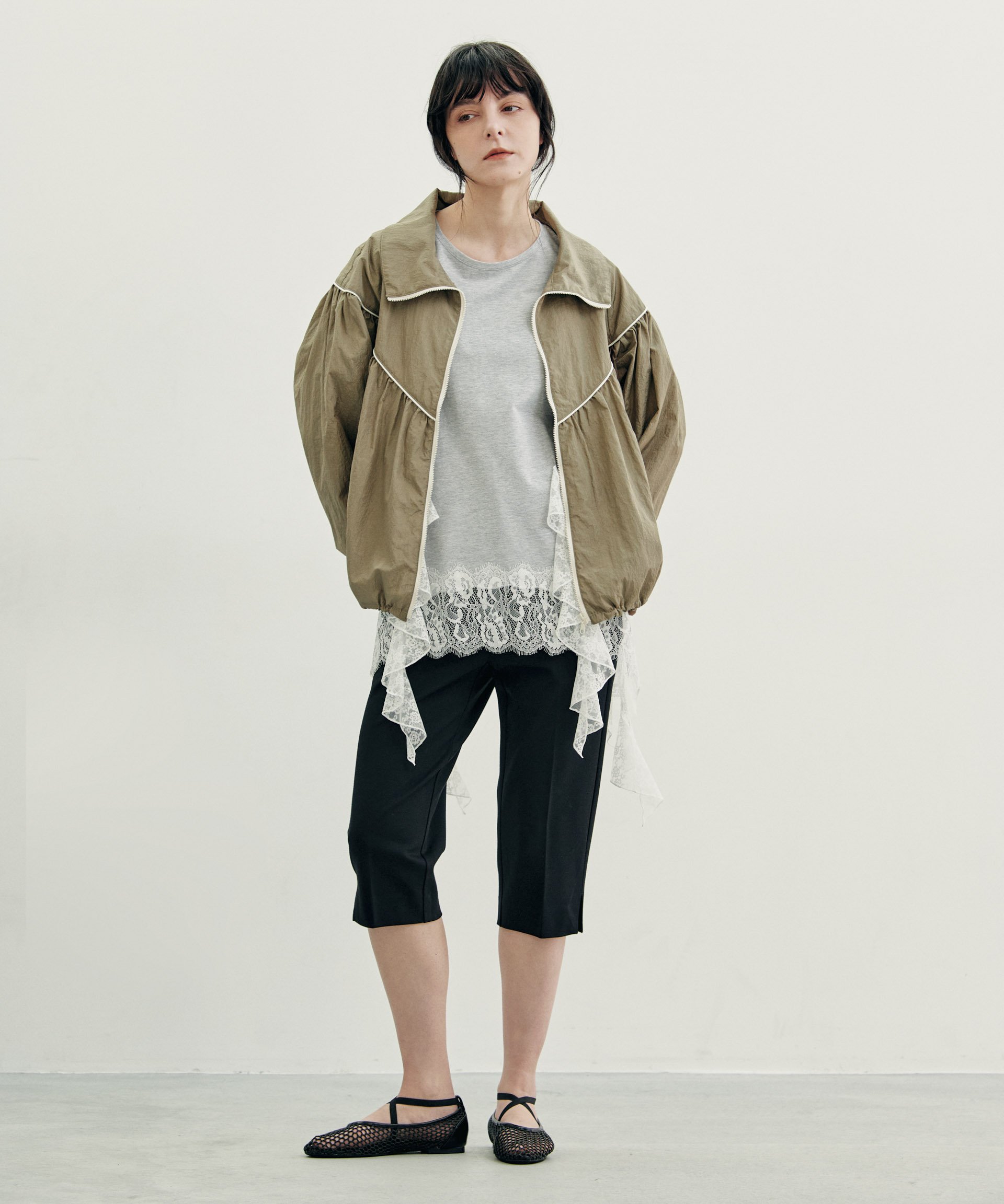 【SALE／40%OFF】NANO universe シアーライトギャザーブルゾン ナノユニバース ジャケット・アウター ブルゾン・ジャンパー ブラック カーキグリーン【送料無料】 stylife-15519108 Rakuten Fashion サンプル画像3