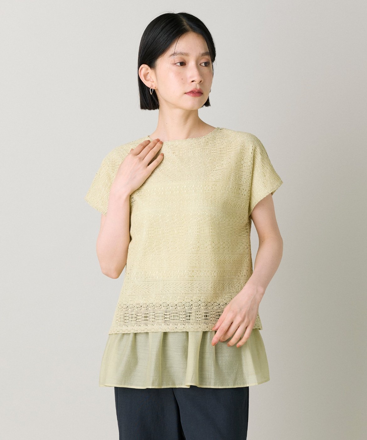 7-IDconcept. シアードッキングレースプルオーバー セブンアイディコンセプト トップス カットソー・Tシャツ イエロー ネイビー