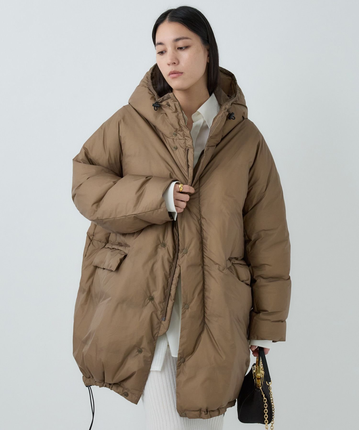 Chaos ◇金子綾さんYouTube紹介◇ ◇REMI RELIEF◇ 別注ロングダウン カオス ジャケット・アウター ダウンジャケット・ダウンベスト カーキグリーン ブラック ブラウン【送料無料】のサムネイル