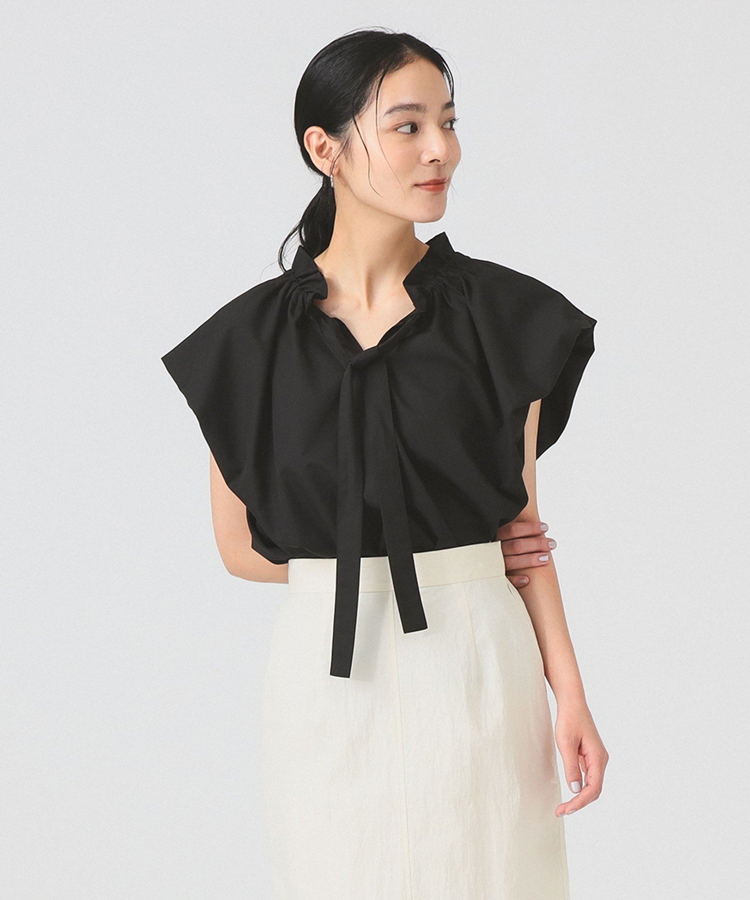 Ray BEAMS 【きれいめ/リボン/無地/ストライプ/モノトーン/手洗いOK】ボウタイ フレンチ パフスリーブ ブラウス 秋トップス オフィス お仕事 デート ビームス ウイメン トップス シャツ・ブラウス ブルー ブラック ホワイト【送料無料】のサムネイル