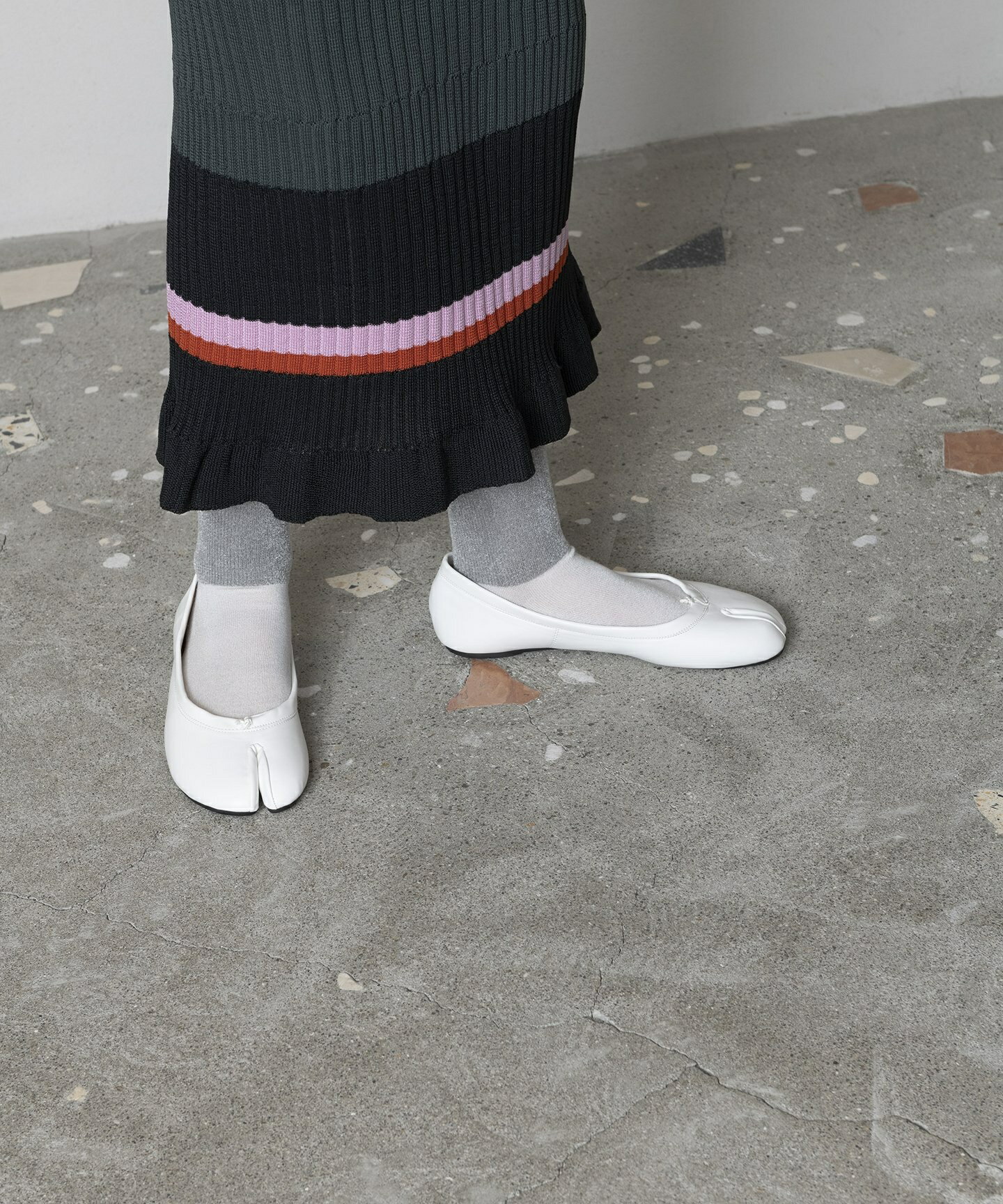 TRICOTE VELOR LAME TABI SOCKS トリコテ 靴下・レッグウェア 靴下 レッド グレー ブラック