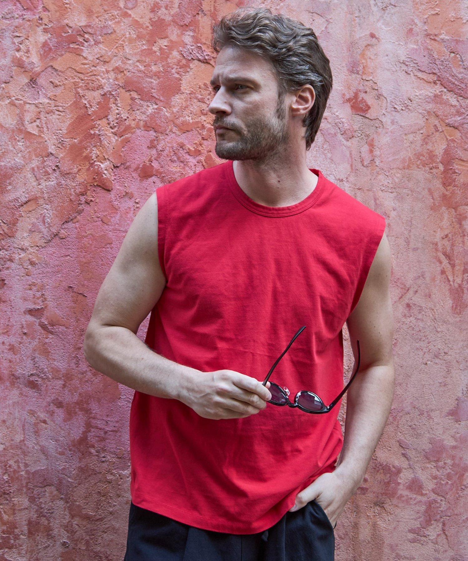 【paradigm】サイロ天竺ノースリーブカットソー コロニー トゥーワンスリーナイン トップス カットソー・Tシャツ グレー ホワイト ブラック レッド
