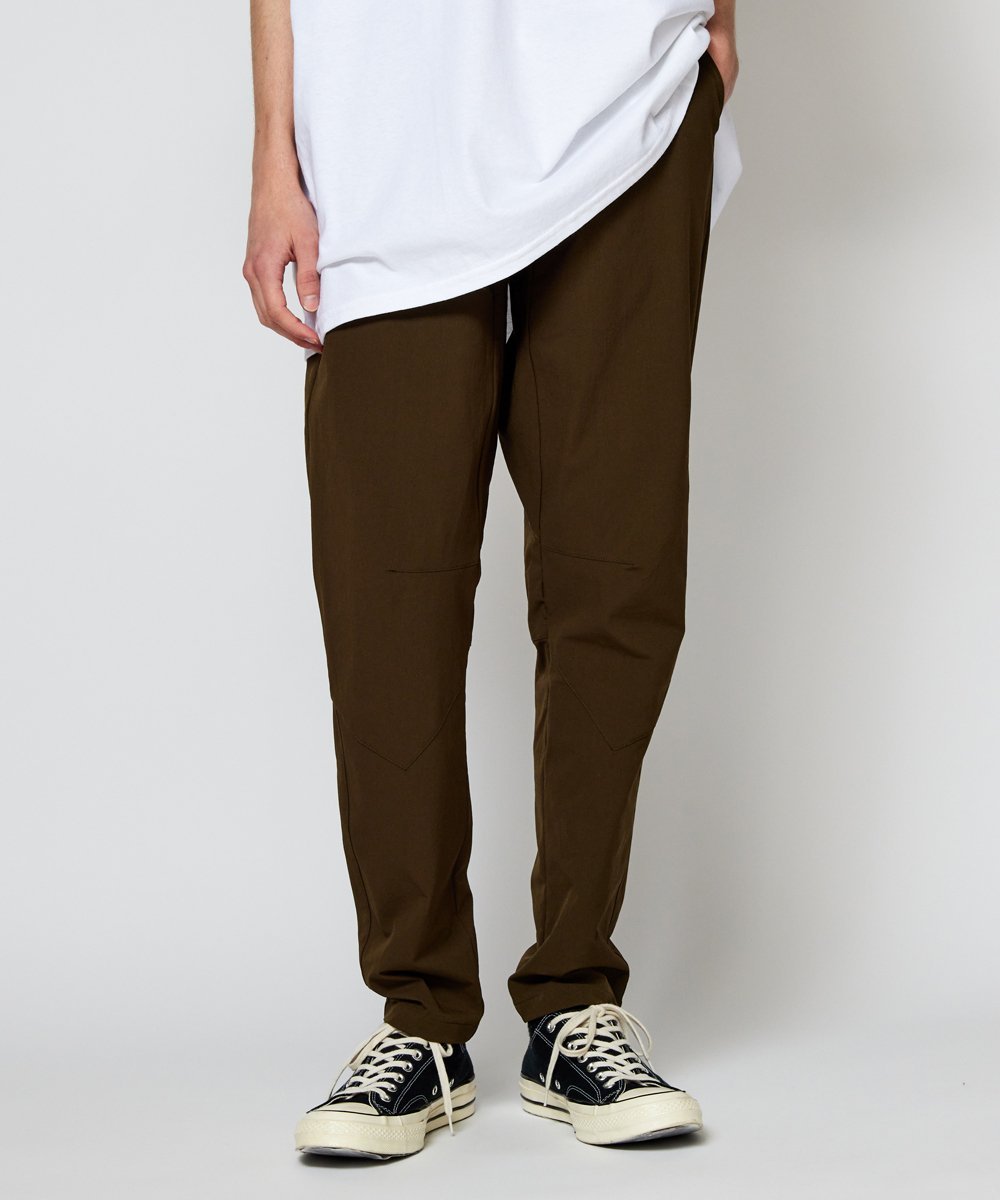 rehacer rehacer:Narrow Teck Tapered Pant レアセル パンツ その他のパンツ グレー ブラック カーキグリーン