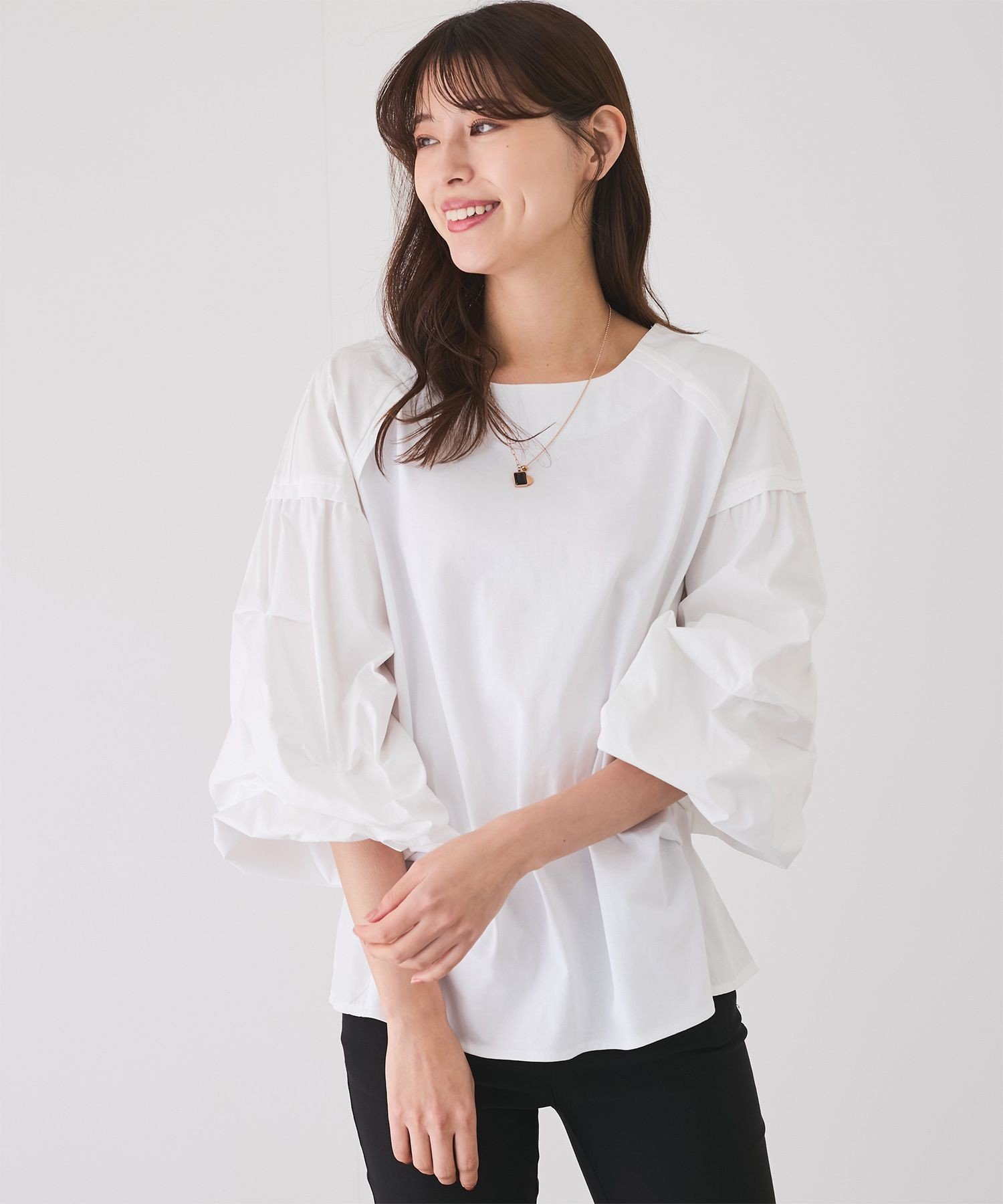 【SALE／30%OFF】JAYRO 袖ボリュームブラウス切替プルオーバー ジャイロ トップス カットソー・Tシャツ ホワイト ブラック【送料無料】