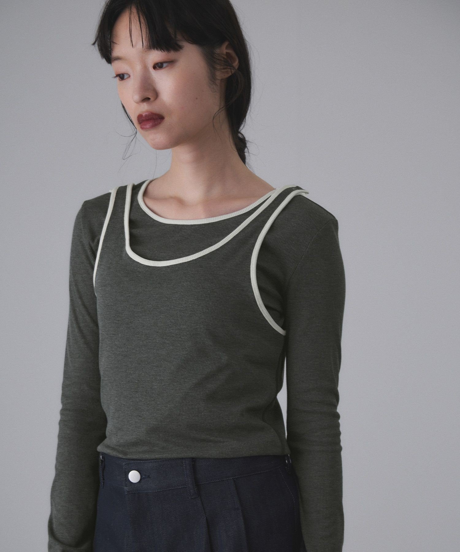 【SALE／40%OFF】ADAM ET ROPE' FEMME 【サステナブル】タンクレイヤードトップス アダムエロペ トップス カットソー・Tシャツ ホワイト グレー【送料無料】