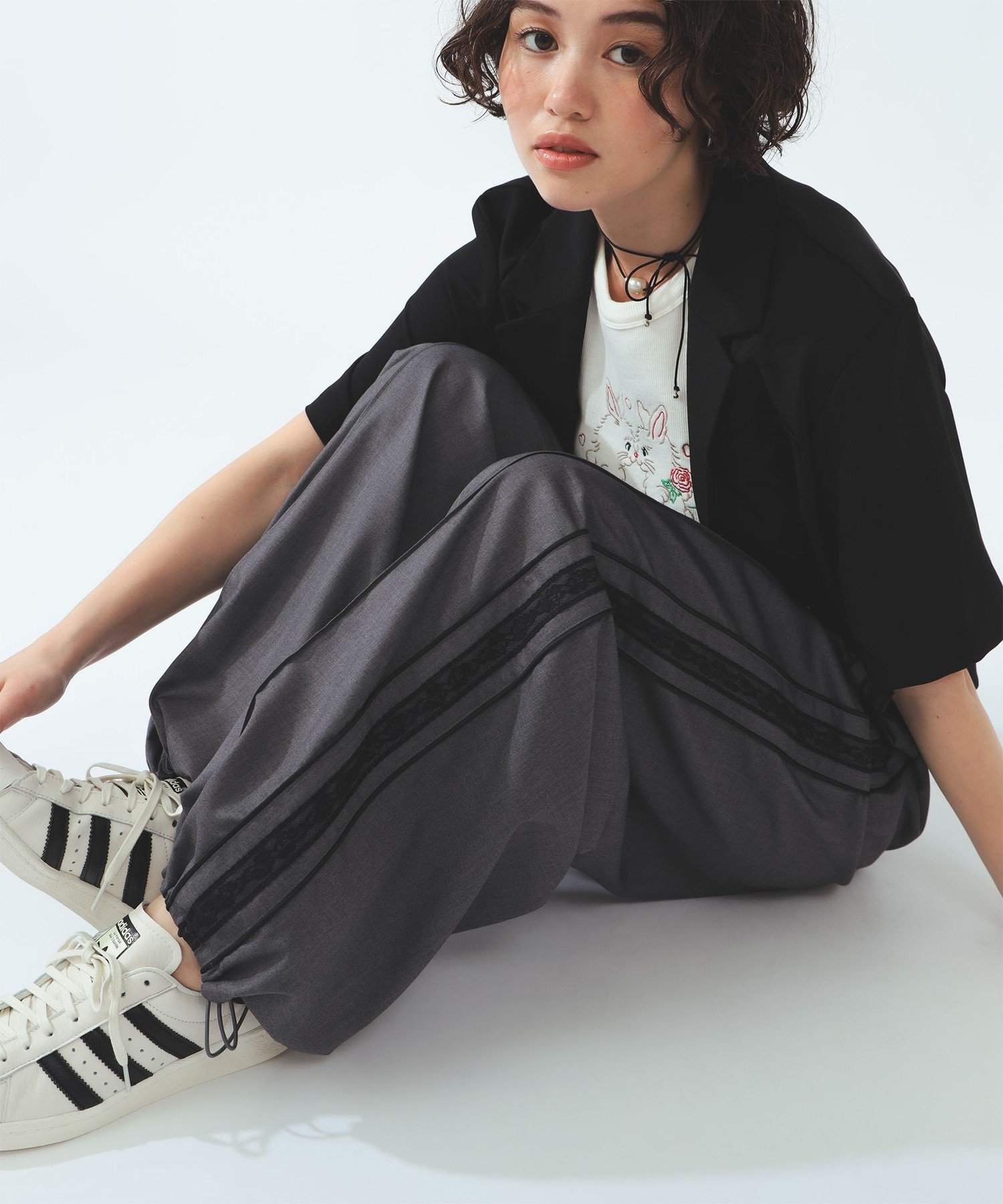 Ray BEAMS レースライントラックパンツ ビームス ウイメン パンツ その他のパンツ ネイビー【送料無料】