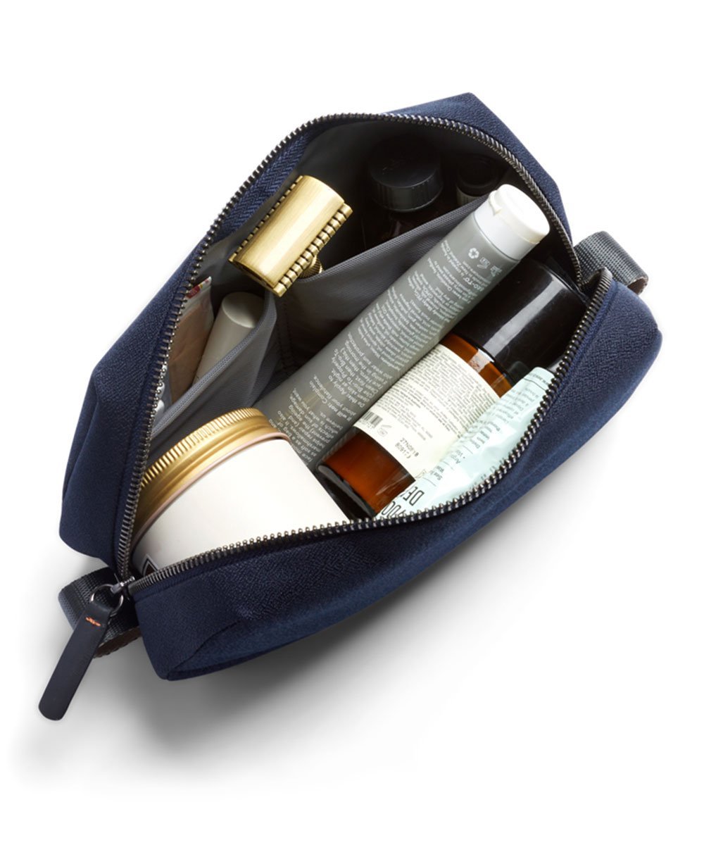 Bellroy Bellroy/ベルロイ/Toiletry Kit NAV アントレスクエア 財布・ポーチ・ケース ポーチ ネイビー【送料無料】