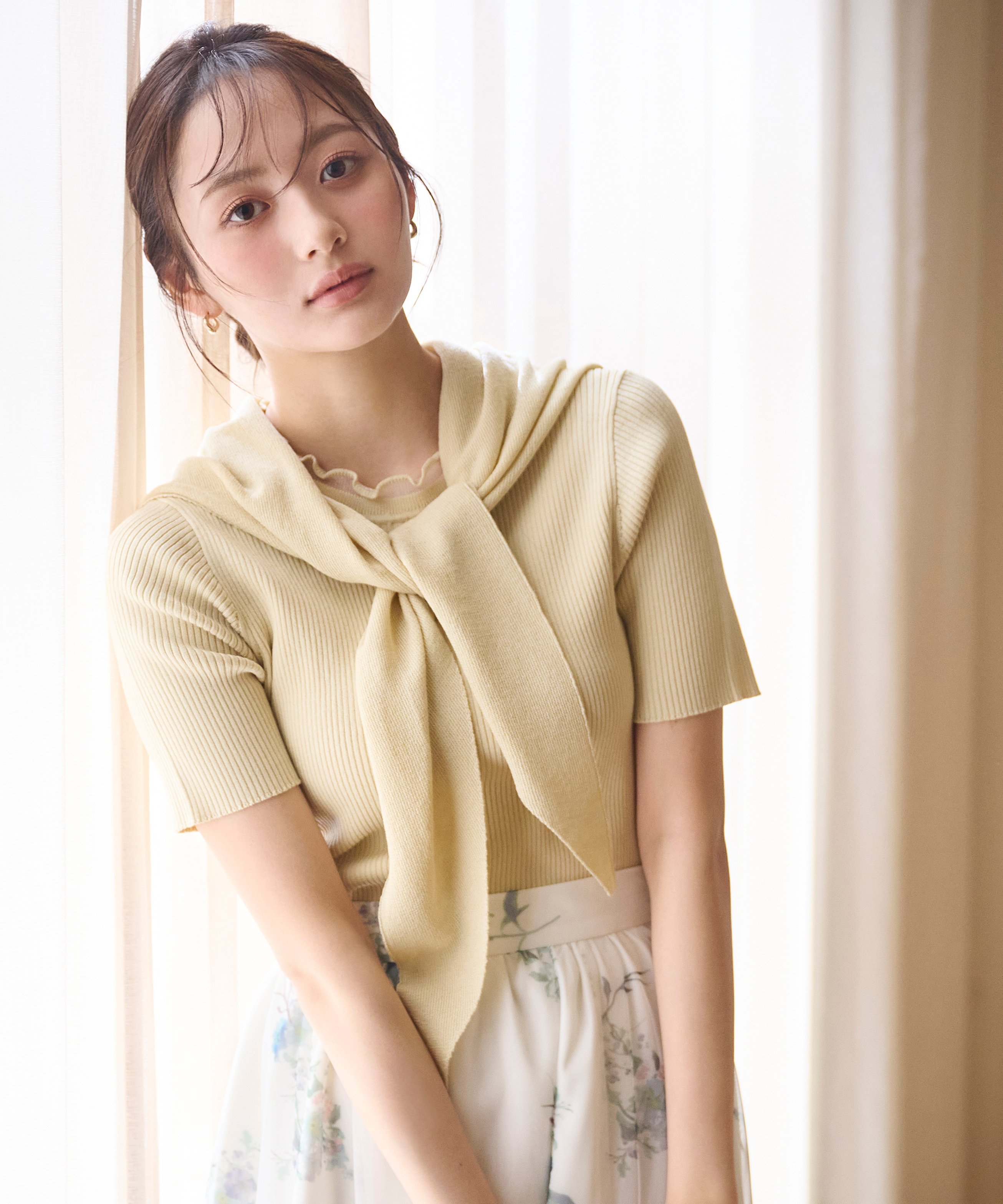 PROPORTION BODY DRESSING トライアングルスカーフ付きニット 26SS プロポーションボディドレッシング トップス ニット ベージュ イエロー【送料無料】