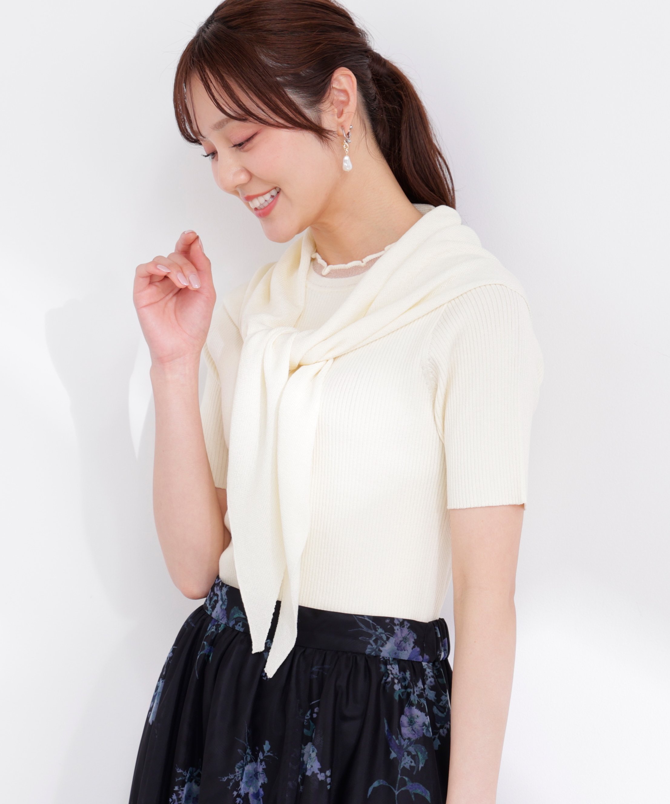 PROPORTION BODY DRESSING トライアングルスカーフ付きニット 26SS プロポーションボディドレッシング トップス ニット ベージュ イエロー