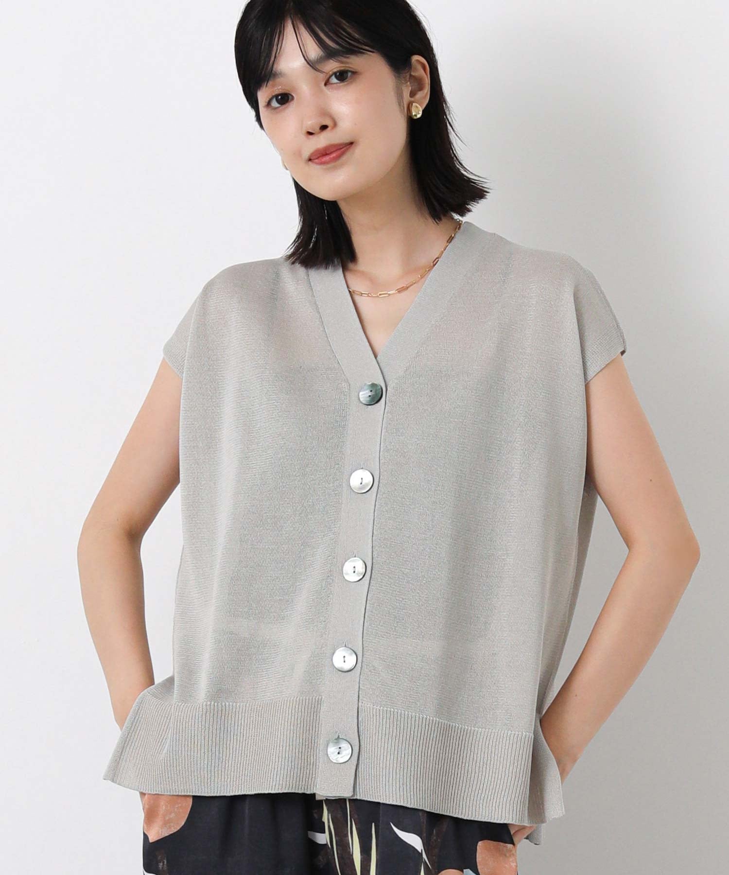 【SALE／40%OFF】Gready Brilliant Gready Brilliant/(W)2_シアーフレンチVベスト グレディブリリアン トップス ベスト・ジレ ホワイト グレー【送料無料】