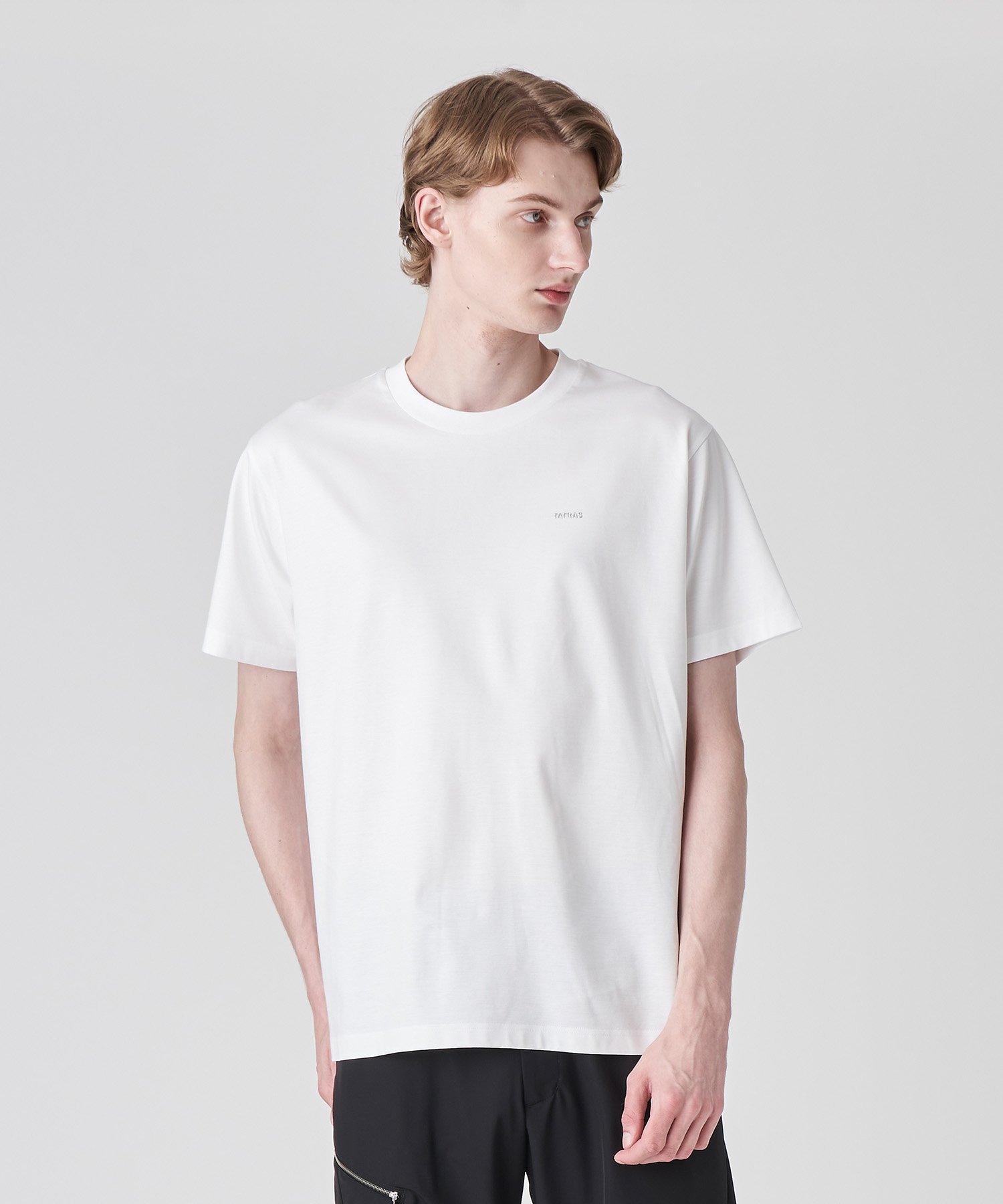 Tシャツ・カットソー TATRAS White Cotton T-Shirt 楽天市場】タトラス tシャツの通販