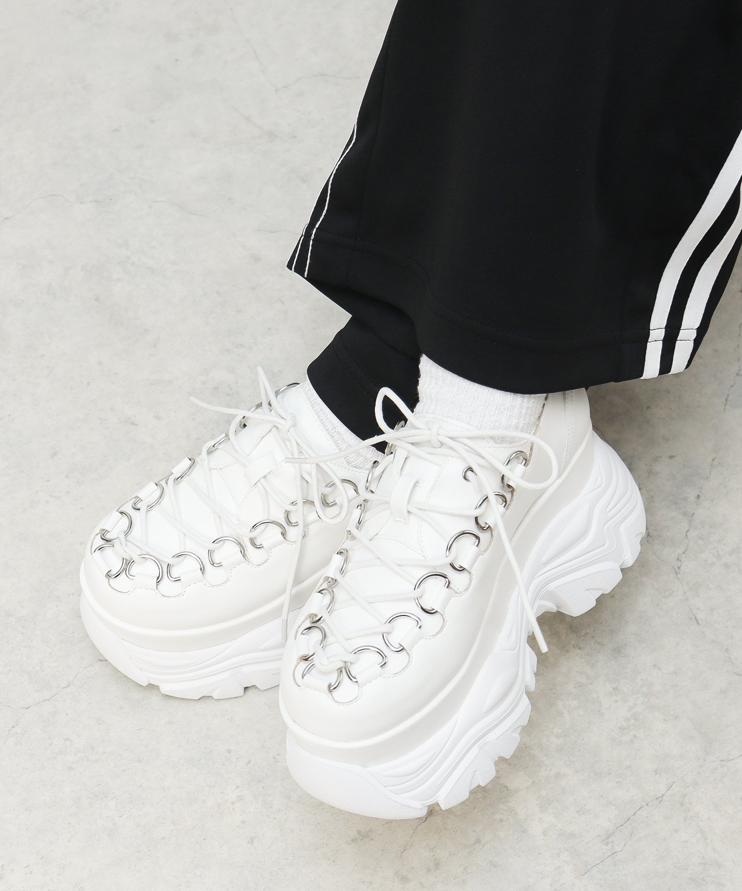 【SALE／53%OFF】LOVEHUNTER 9.5cmヒール ストリート セットアップ ワンピース 厚底スニーカー ☆2210 サンエーフットウェアー シューズ・靴 スニーカー ホワイト ブラック