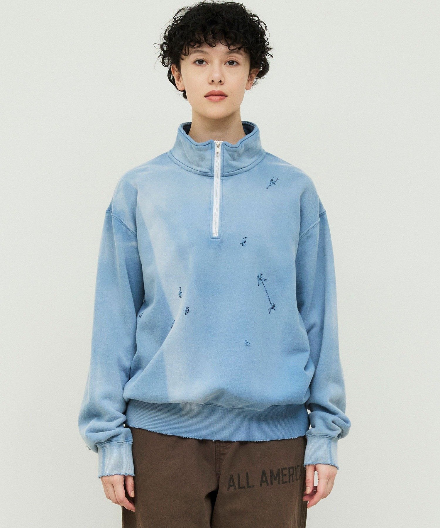 Johnbull Private labo 【DENIM DELIGHT DAYS】ダメージリメイクハーフZIPアップパーカー ジョンブルプライベートラボ トップス パーカー・フーディー ブルー【送料無料】