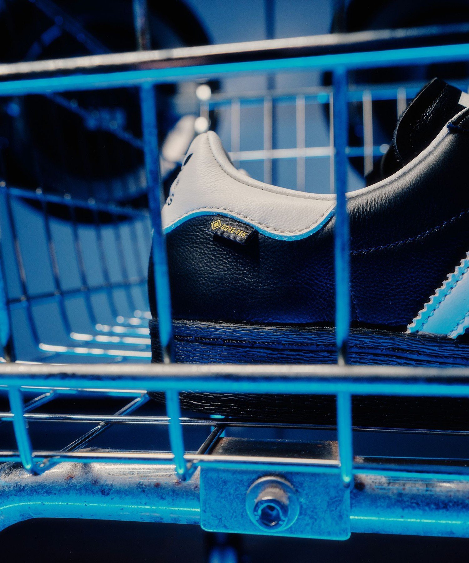 BEAUTY&YOUTH UNITED ARROWS ＜adidas Originals＞スーパースター82 GORE-TEX スニ...
