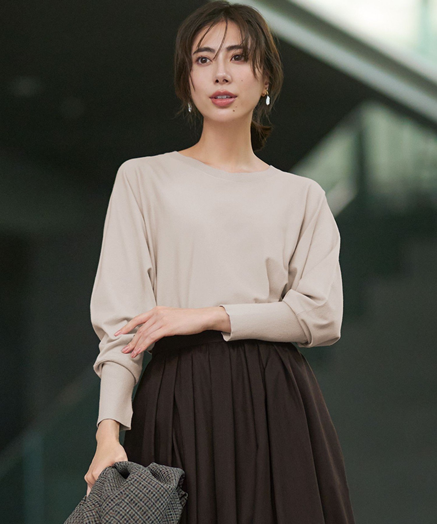 23区 【洗える/吊り干しOK】ヴィスコースストレッチ ドルマンスリーブ ニット ニジュウサンク トップス ニット ブラック ベージュ ブルー ブラウン グレー オレンジ【送料無料】のサムネイル