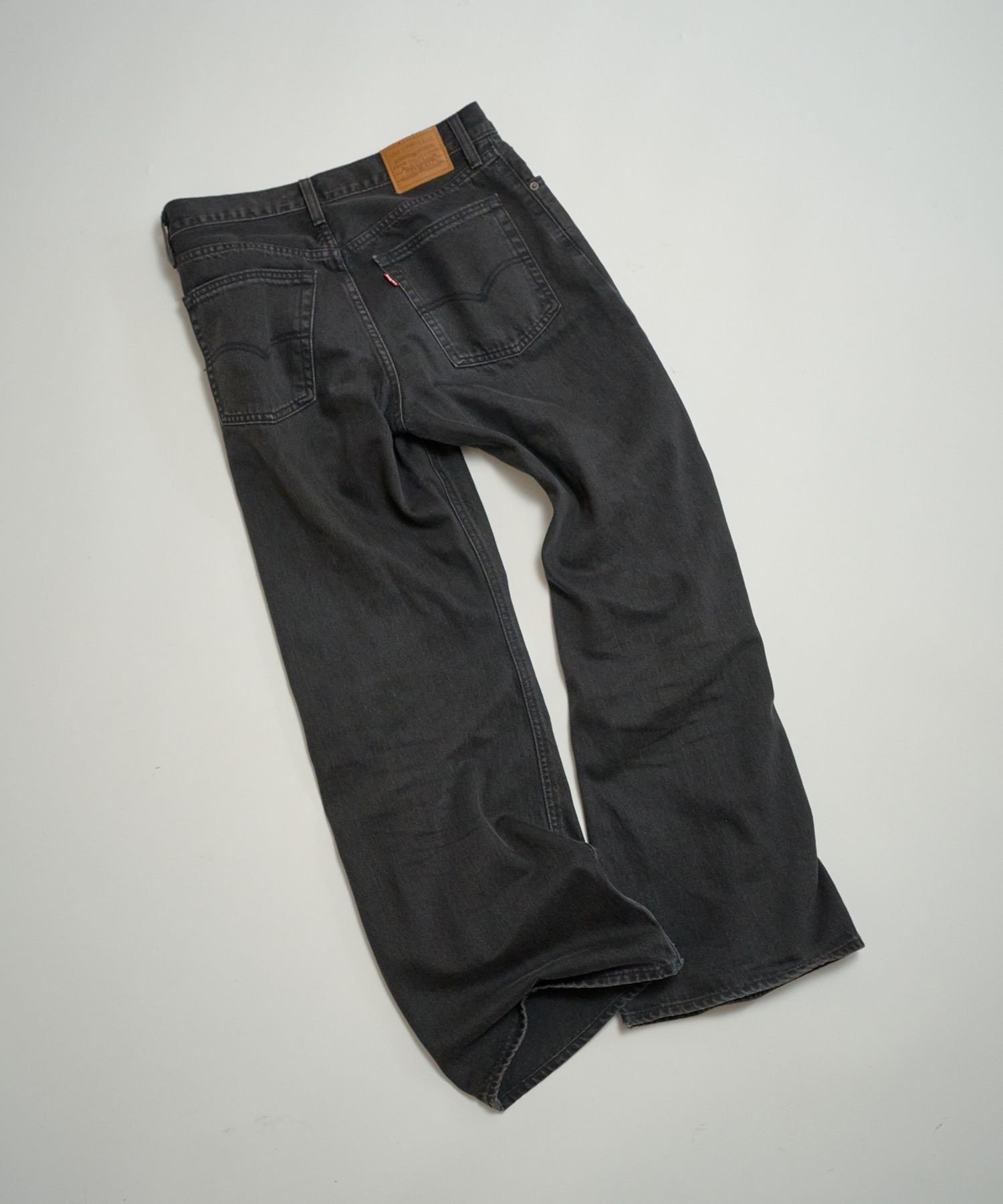 BIOTOP WOMEN【Levi's(R)｜BIOTOP】LOOSE BOOT length31 アダムエロペ パンツ ジーンズ・デニムパンツ ブラック
