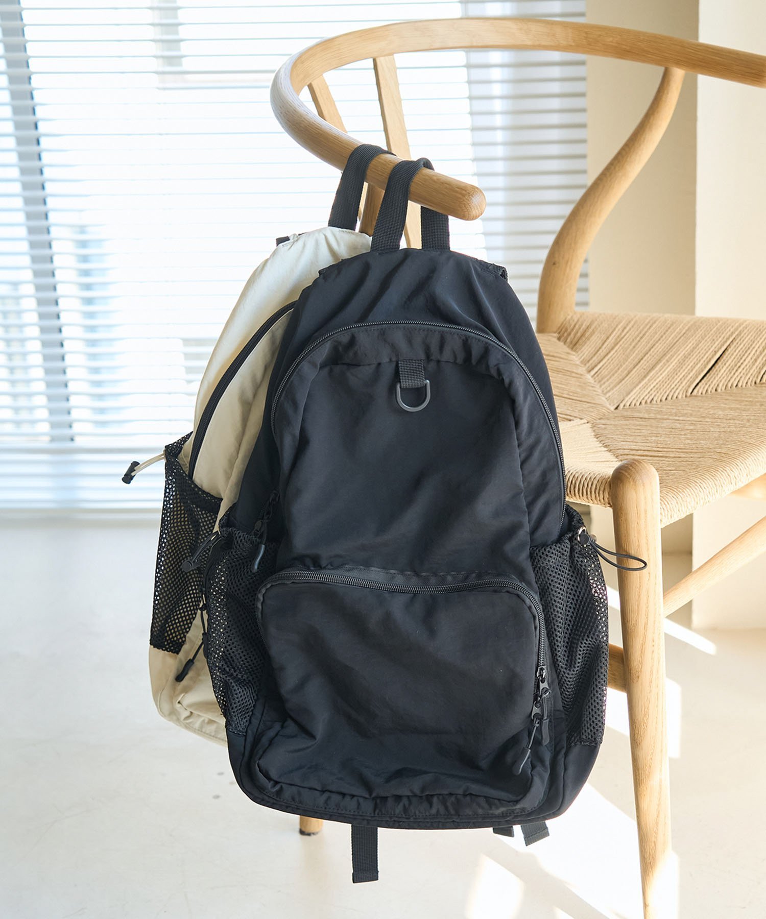 ROPE' PICNIC PASSAGE A4対応・撥水加工/サイドドロストポケットリュック ロペピクニック バッグ リュック・バックパック ブラック ホワイト【送料無料】のサムネイル