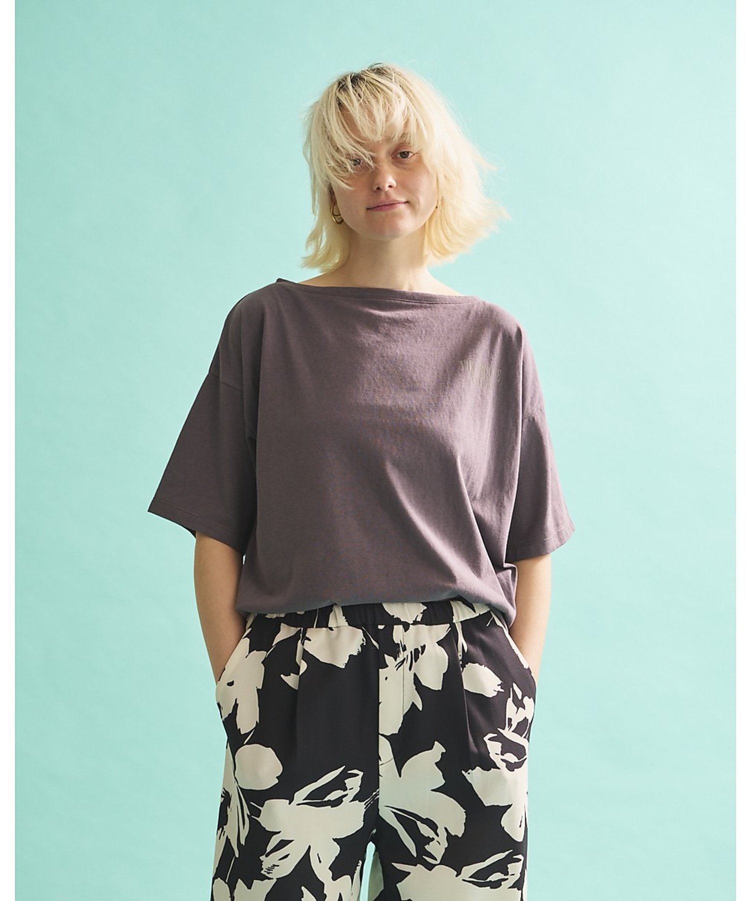 Rouge vif la cle ボートネックロゴTシャツ ルージュ・ヴィフ ラクレ トップス カットソー・Tシャツ グレー