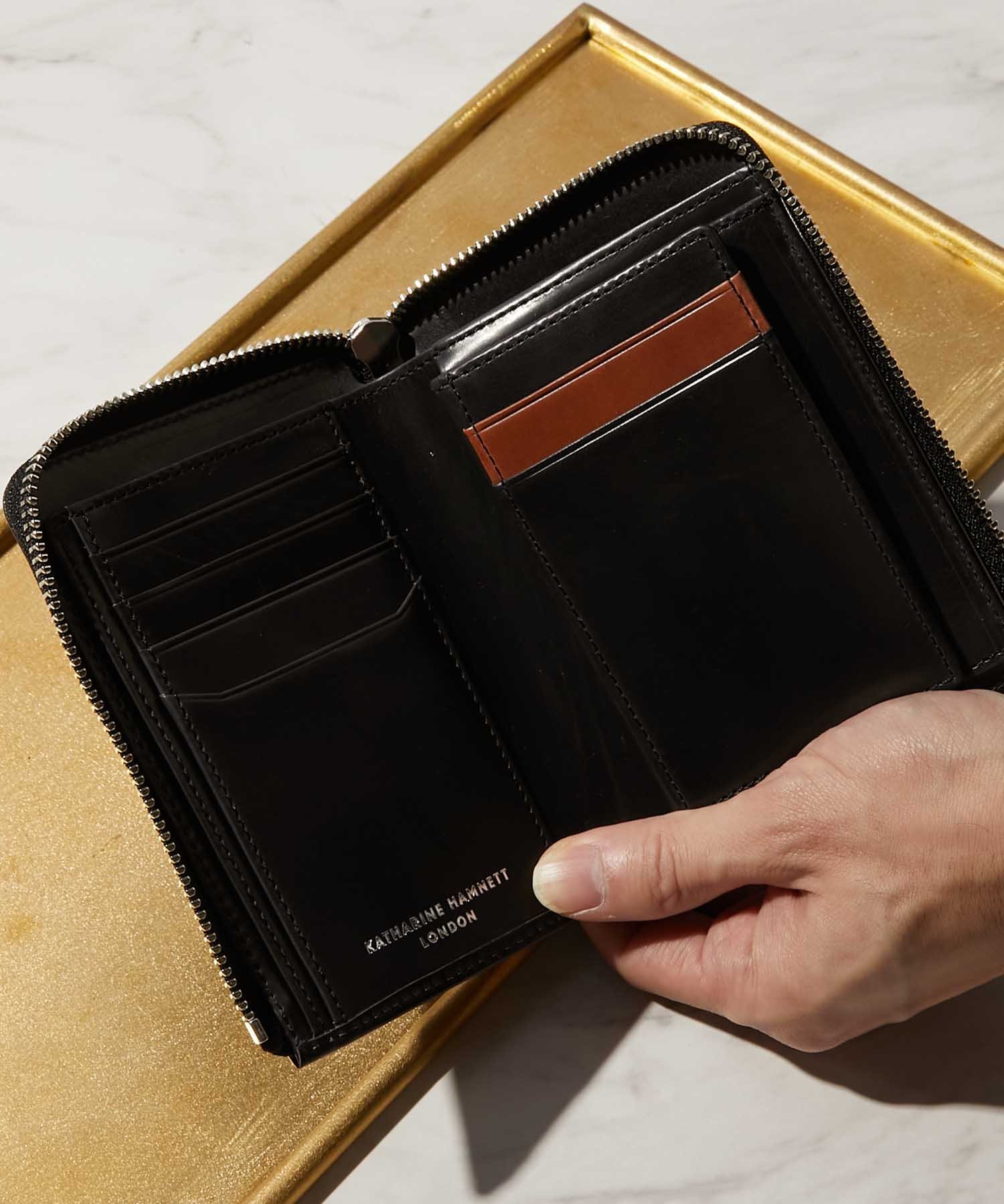 KATHARINE HAMNETT LONDON KATHARINE HAMNETT LONDON ｜calf イタリアンカーフレザーL字コンパクト財布 リバースプロジェクトストア 財布・ポーチ・ケース 財布 ブラウン ブラック【送料無料】