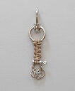 SENTI LEATHER BRAID KEY HOLDER レザー編み込みキーホルダー コンポジット ファッション雑貨 チャーム・キーチェーン ブラウン ブラ...