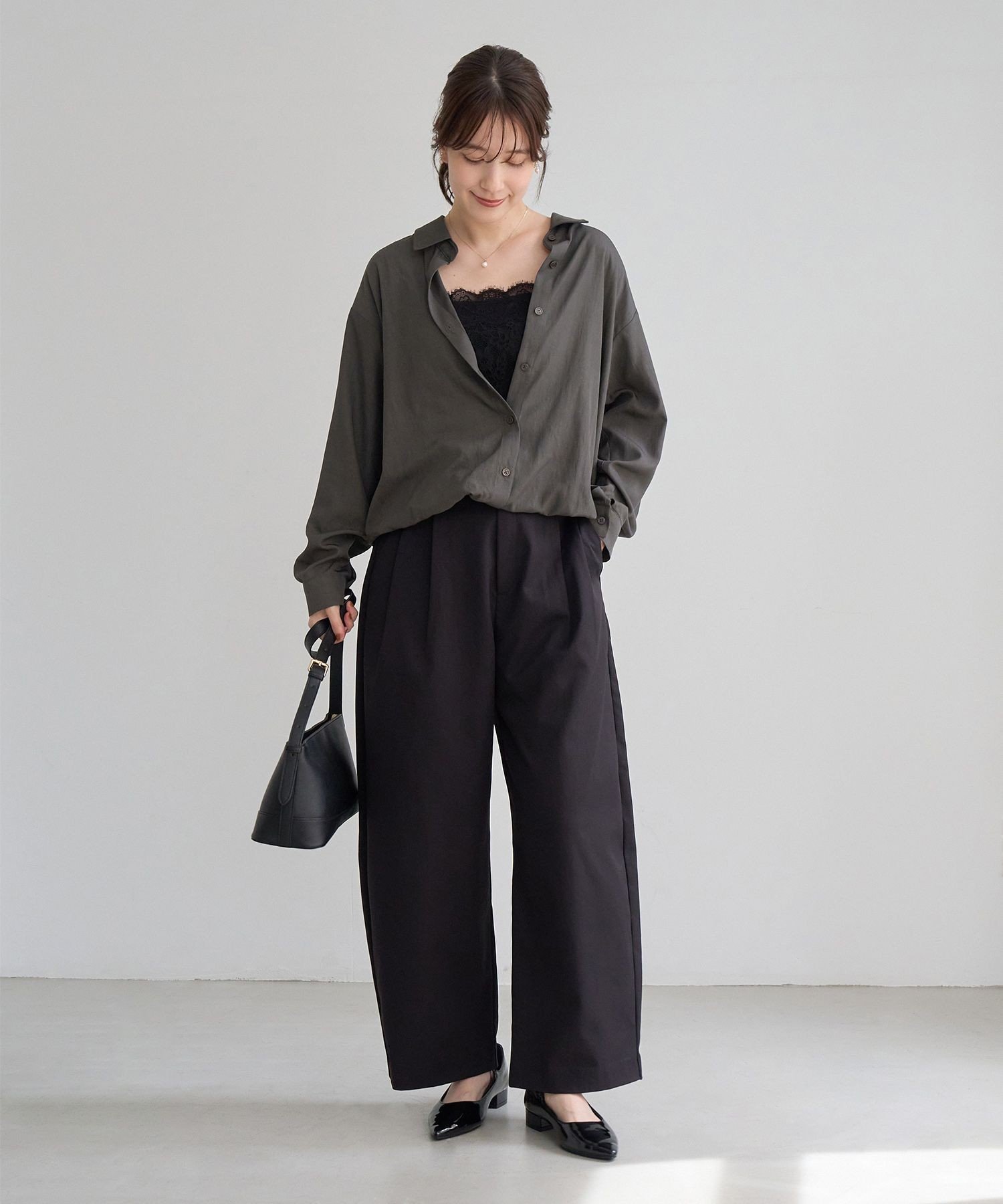 【SALE／5%OFF】ROPE' PICNIC フィブリル加工レイヤードシャツ/インナーキャミソール付き ロペピクニック トップス シャツ・ブラウス ホワイト グレー【送料無料】 stylife-15843482 Rakuten Fashion サンプル画像3