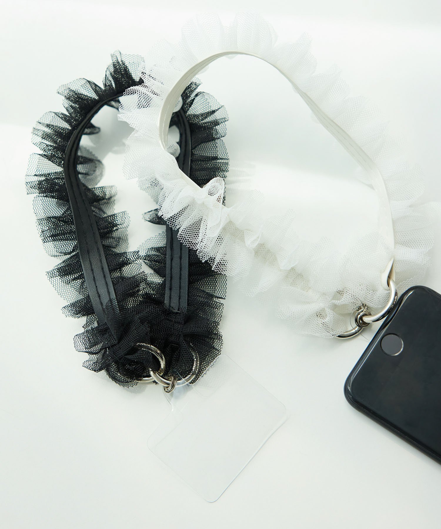【SALE／60%OFF】ROPE' PICNIC PASSAGE チュールフリルスマホストラップ ロペピクニック スマホグッズ・オーディオ機器 その他のスマホグッズ・オーディオ機器 ホワイト ブラック stylife-14612943 Rakuten Fashion サンプル画像3