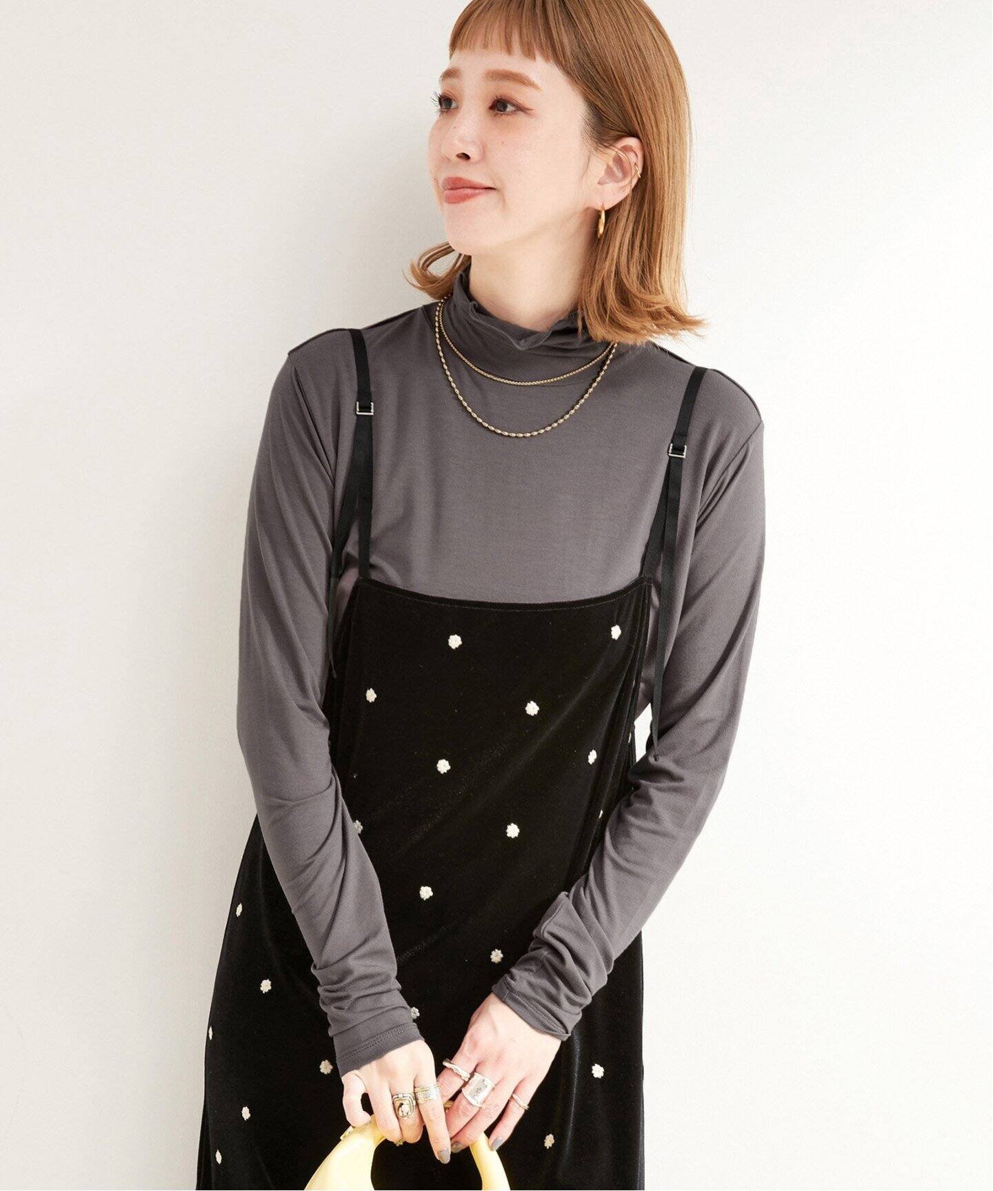 B.C STOCK 《追加》カットタートルプルオーバー ベーセーストック トップス カットソー・Tシャツ グレー ホワイトのサムネイル