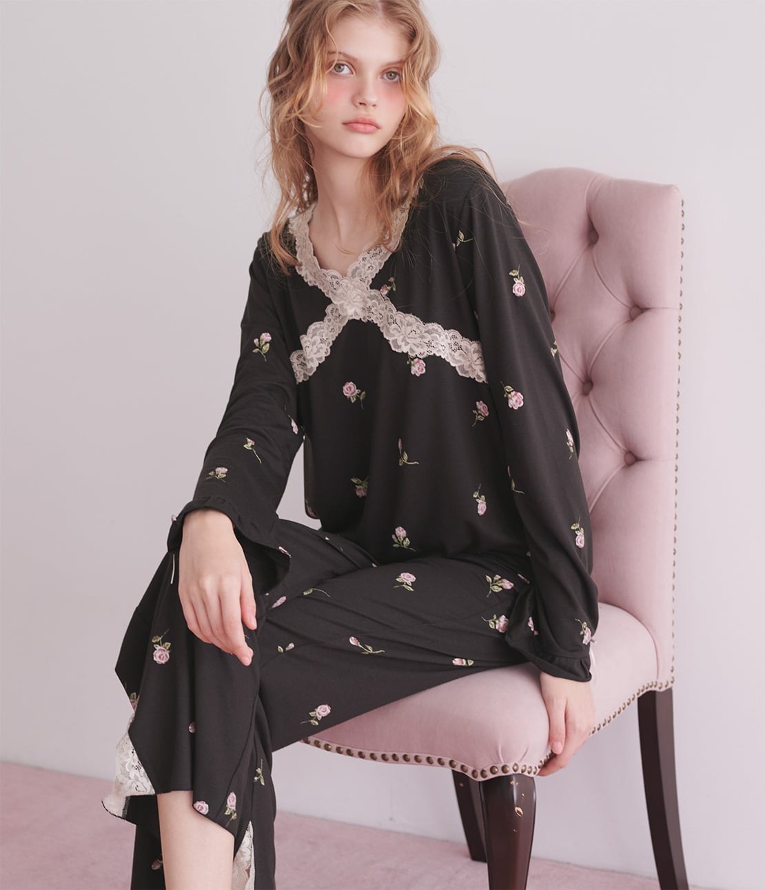 PEACH JOHN レーストリムでフェミニンさを上乗せ.カットソーレーストリムパジャマ ピーチ・ジョン インナー・ルームウェア その他のインナー・ルームウェア ピンク