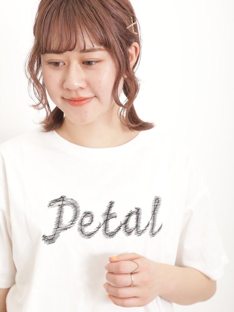 サマンサモスモス 服 レディース 【SALE／43%OFF】Samansa Mos2 ロゴ刺繍Tシャツ サマンサモスモス トップス カットソー・Tシャツ ホワイト ブルー ブラック