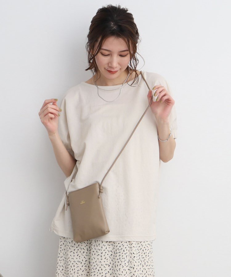 【SALE／14%OFF】SHOO・LA・RUE 【接触冷感】顔回りもデコルテもすっきり魅せる シューアイス カノコ ドルマントップス シューラルー トップス カットソー・Tシャツ ホワイト ブラック カーキ イエロー ピンク ブルーのサムネイル