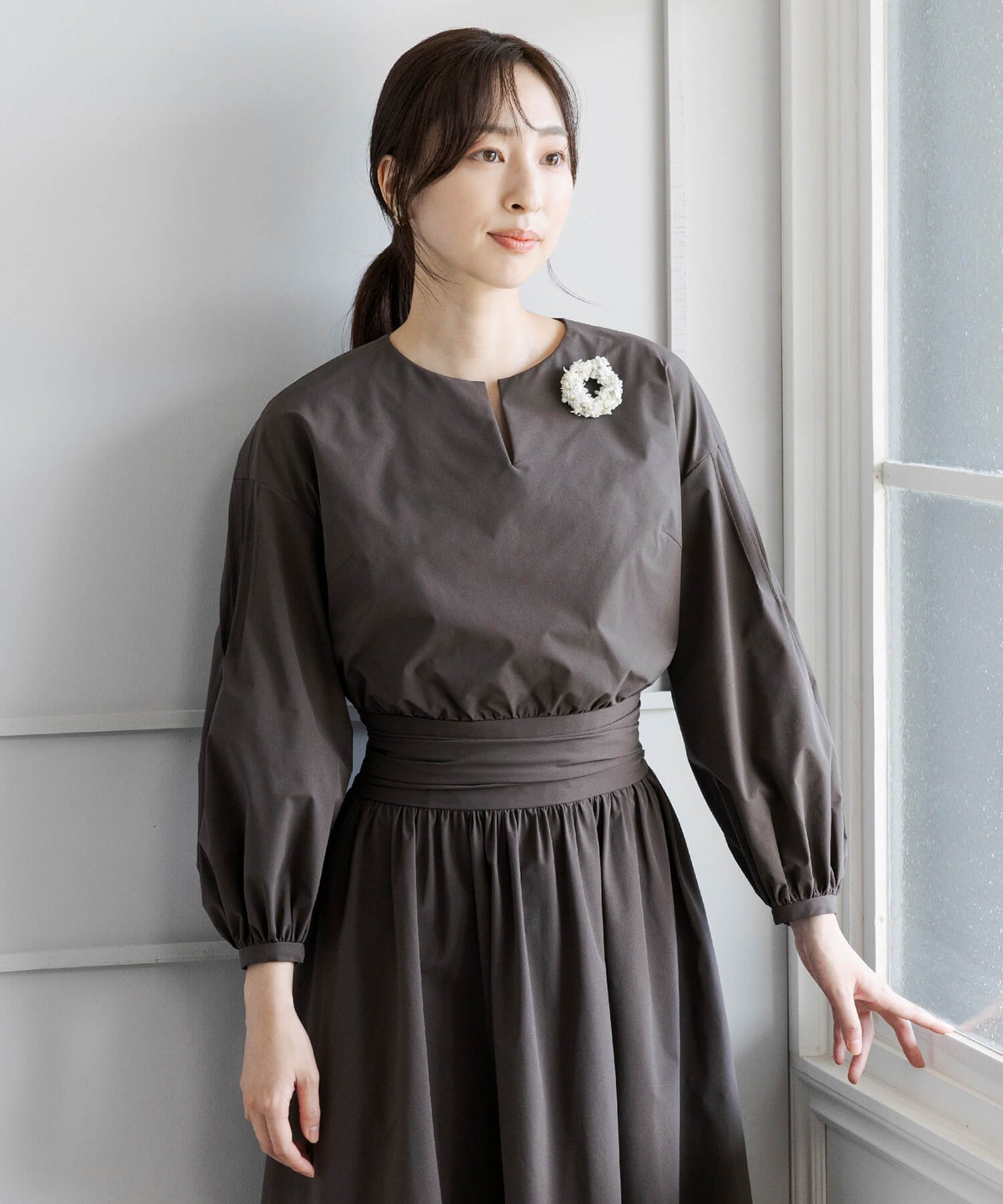 hitoiro SOIR 洗える｜たっぷりギャザーの大人フレアーワンピース 結婚式 ドレス トウキョウソワール ワンピース・ドレス ドレス ブラック ブラウン【送料無料】