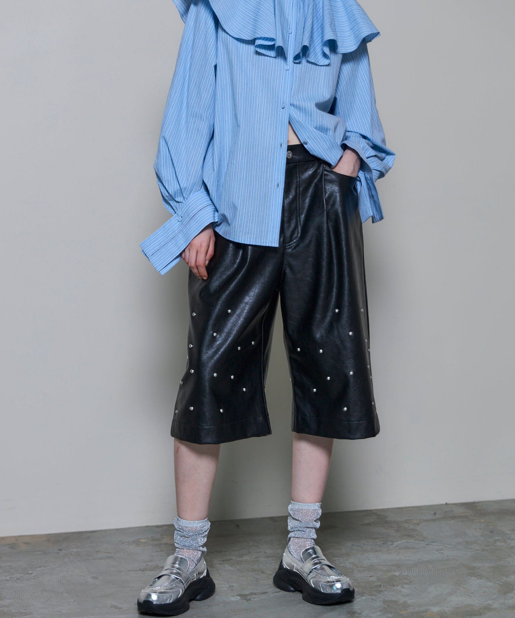 MAISON SPECIAL Studs Leather Shorts メゾンスペシャル パンツ その他のパンツ ブラック