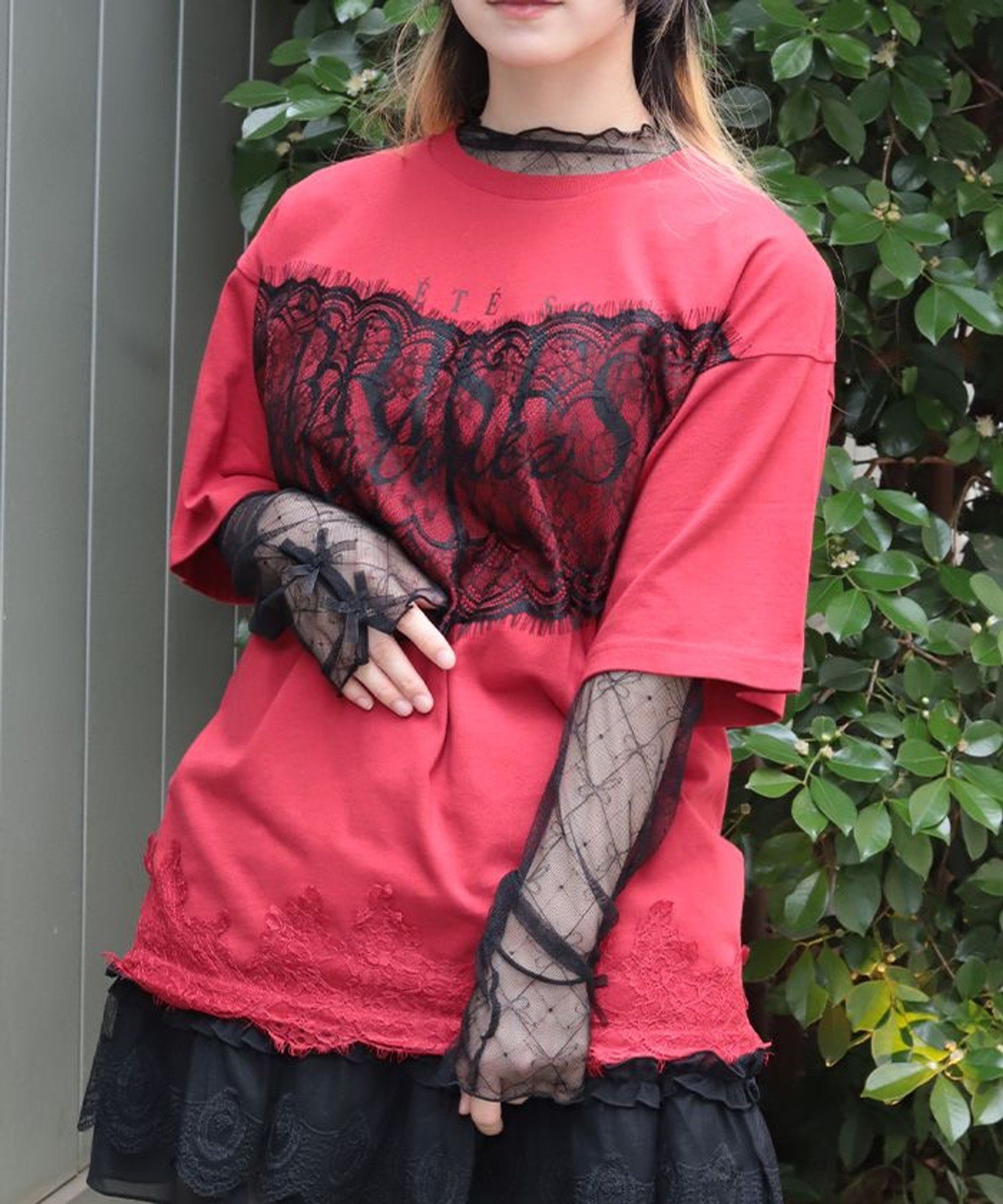 レース*ロゴビッグTシャツ アクシーズファム トップス カットソー・Tシャツ グレー ホワイト