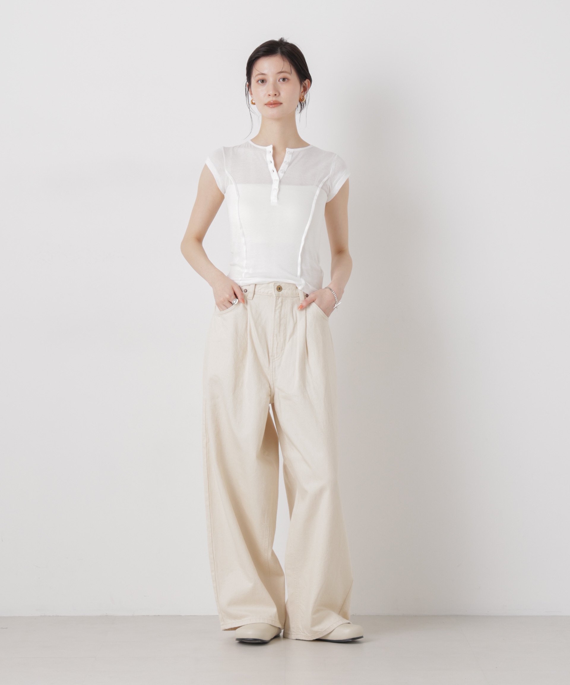 NANO universe Lee/TUCK RIDERS PANTS ナノユニバース パンツ その他のパンツ ホワイト