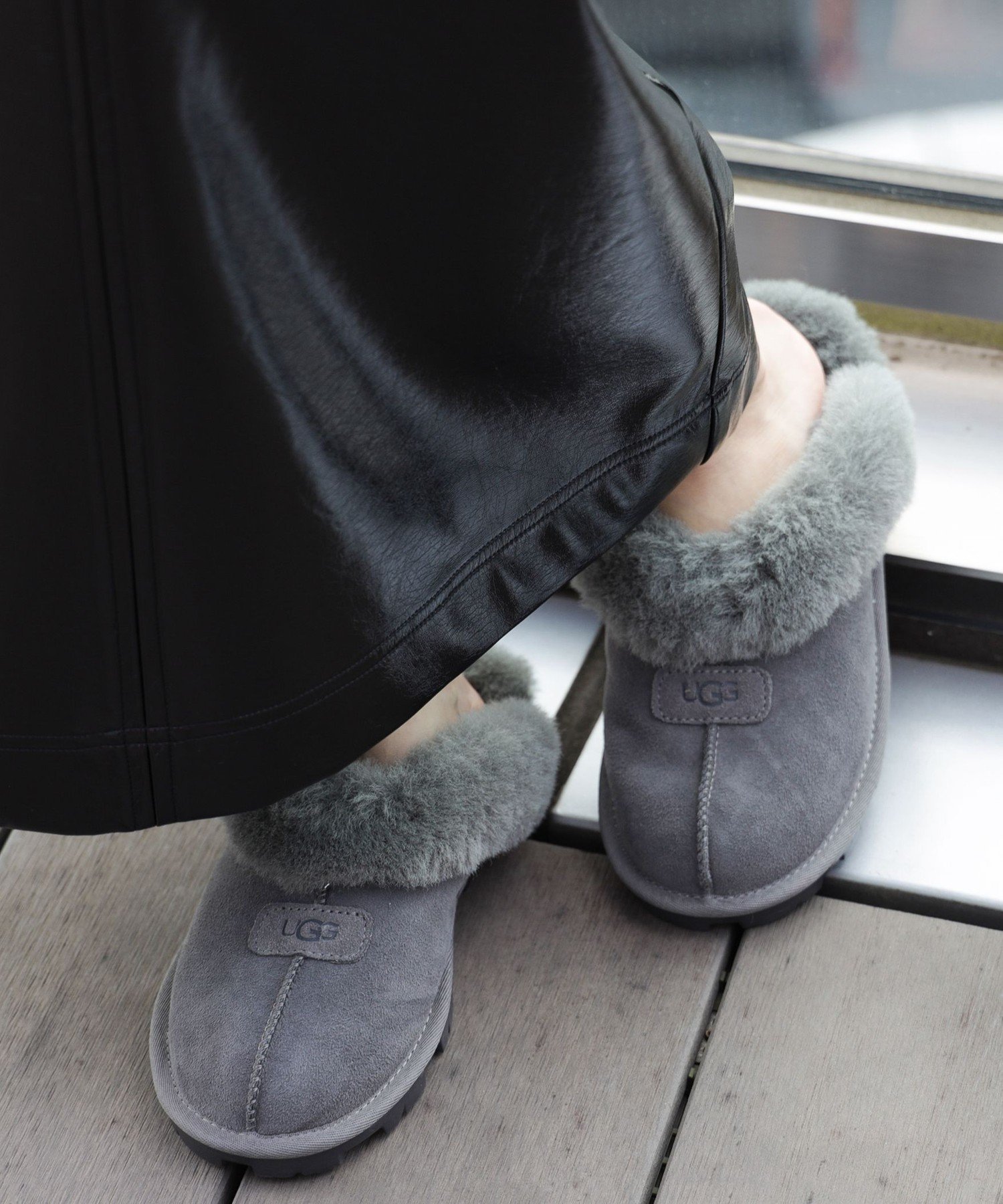 Ray BEAMS 【毎年大人気】【WEB限定】UGG(R) / COQUETTE アグ ビームス ウイメン シューズ・靴 その他のシューズ・靴 ベージュ ブラック ブラウン【送料無料】のサムネイル