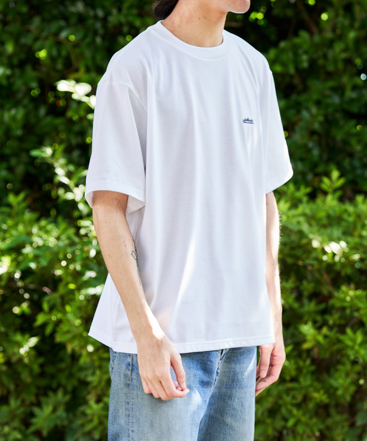 THOUSA SHORT SLEEVE TSHIRT アダムエロペ トップス カットソー・Tシャツ グレー イエロー ホワイト グリーン