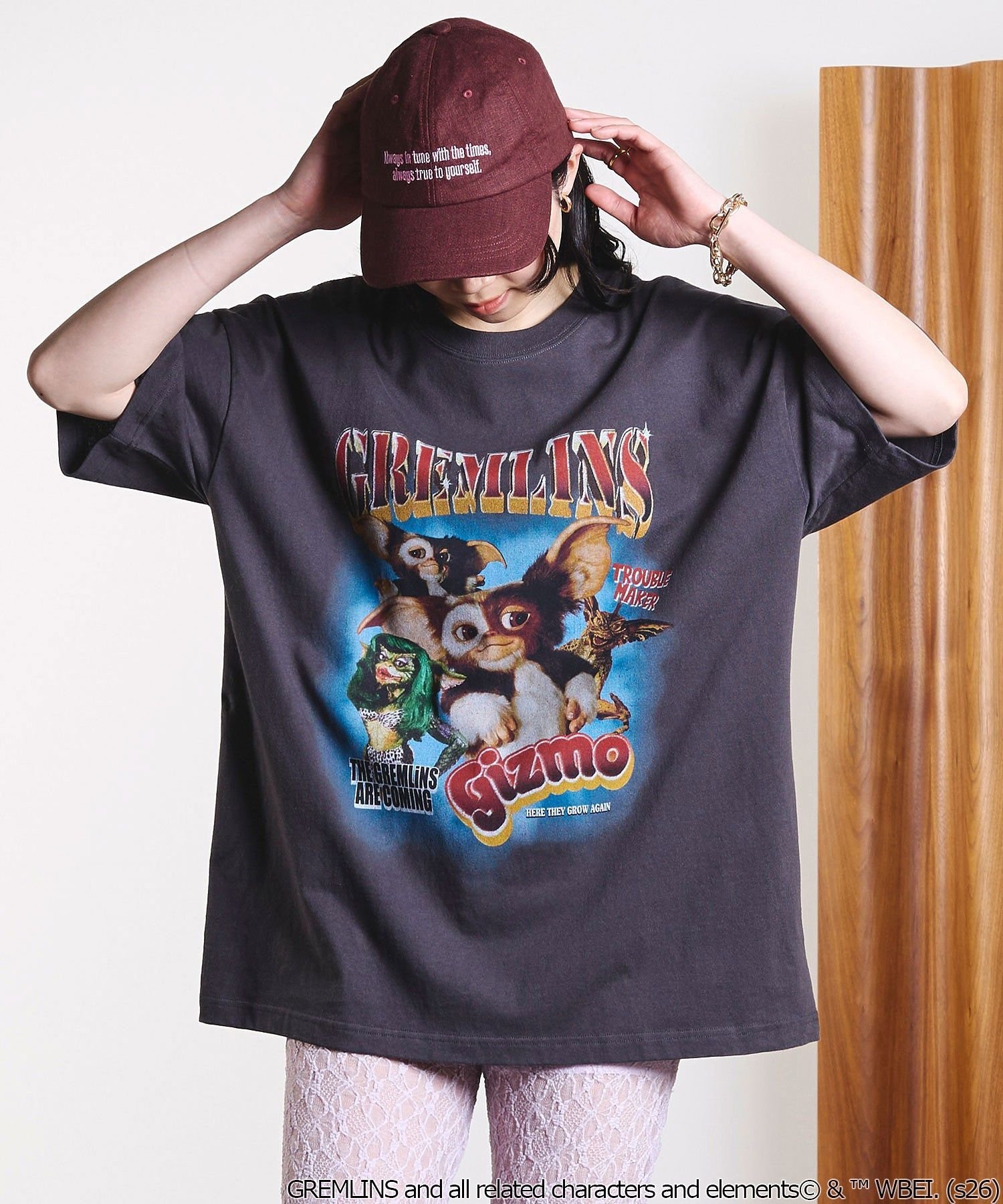 ROSE BUD ROSE BUD LIMITED GREMLINS BIG TEE ローズバッド トップス カットソー・Tシャツ グレー ホワイト