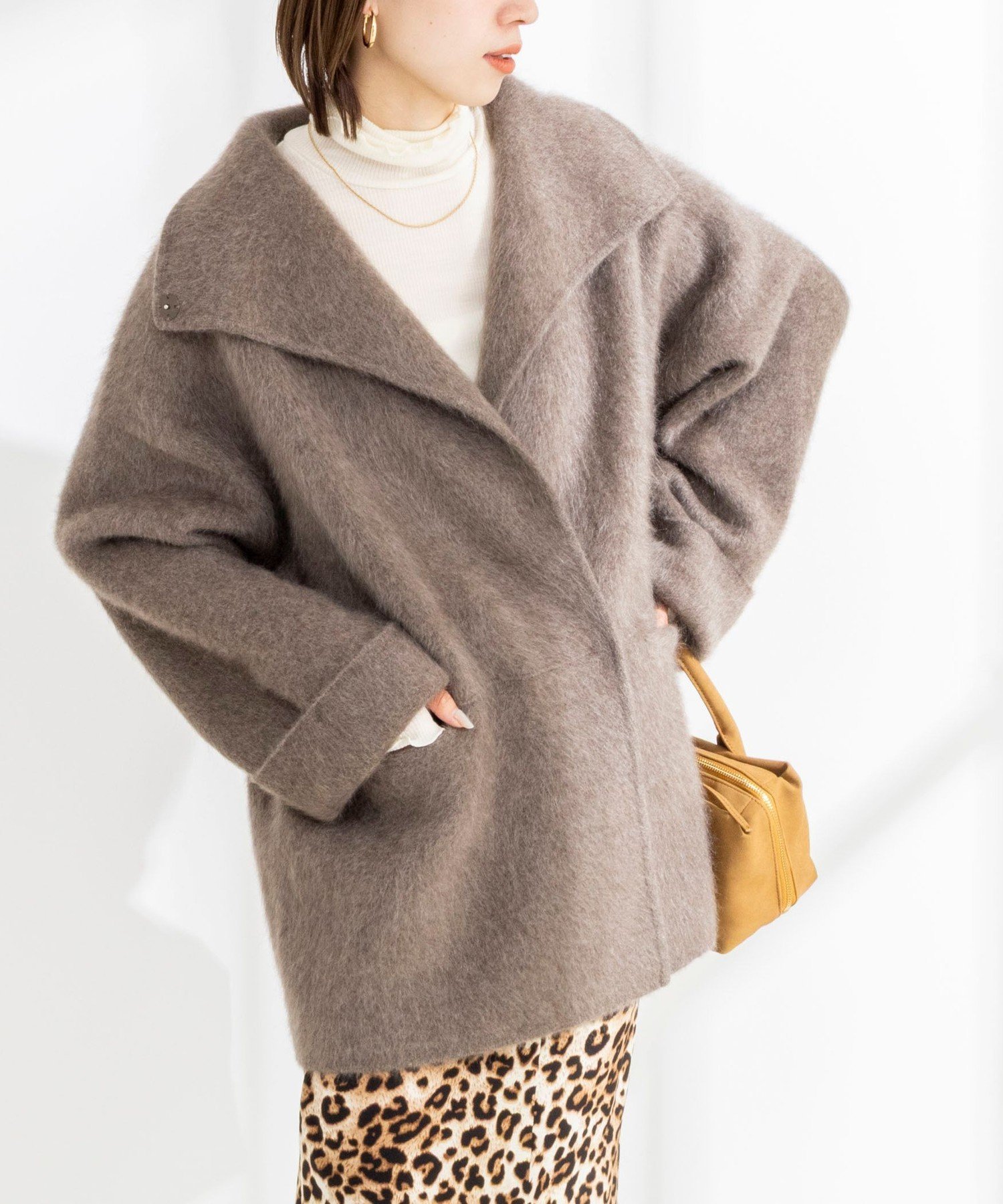 Rie Miller ヤクリバー風ニットコート ノーリーズ ジャケット・アウター その他のジャケット・アウター ベージュ ネイビー