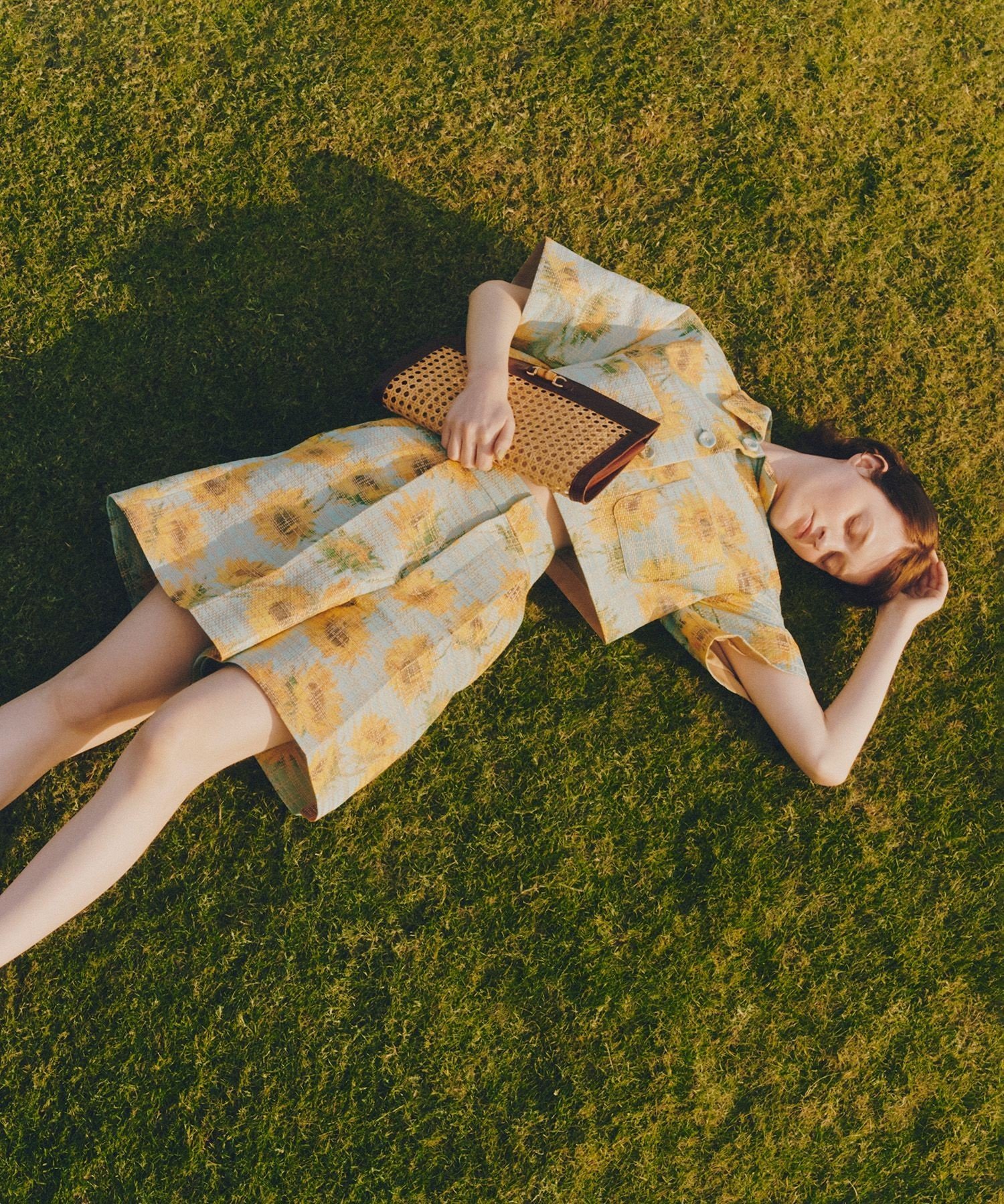 LOULOU WILLOUGHBY サンフラワーJQショートパンツ アルアバイル パンツ その他のパンツ イエロー