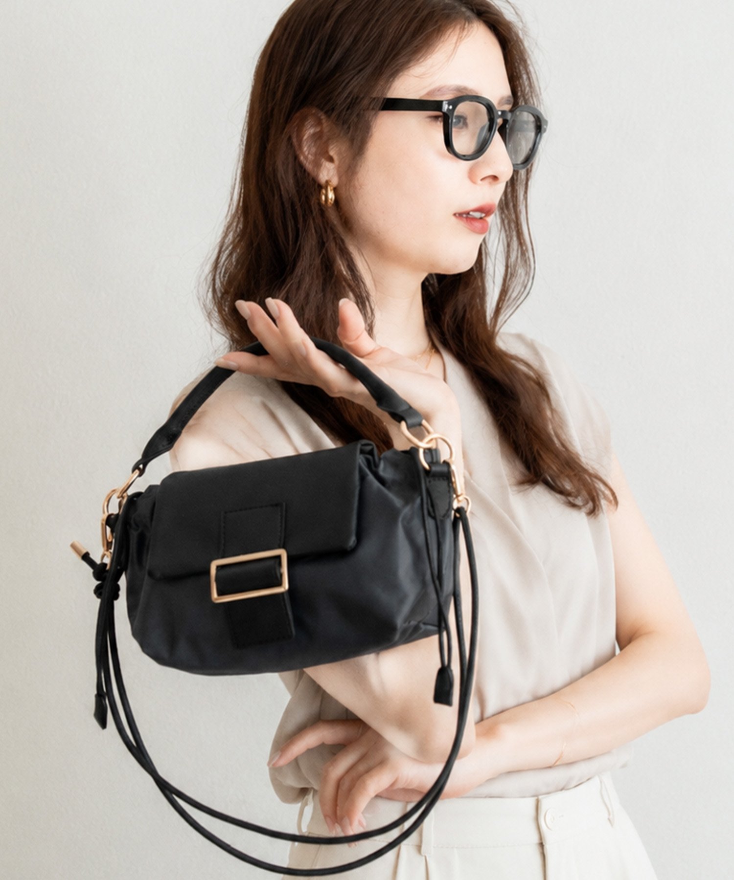 DEVICE 異素材 2WAY 巾着 ミニショルダーバッグ フラップ 小さめ 軽量 斜めがけ ハンドバッグ デバイス バッグ ハンドバッグ ベージュ ブラック