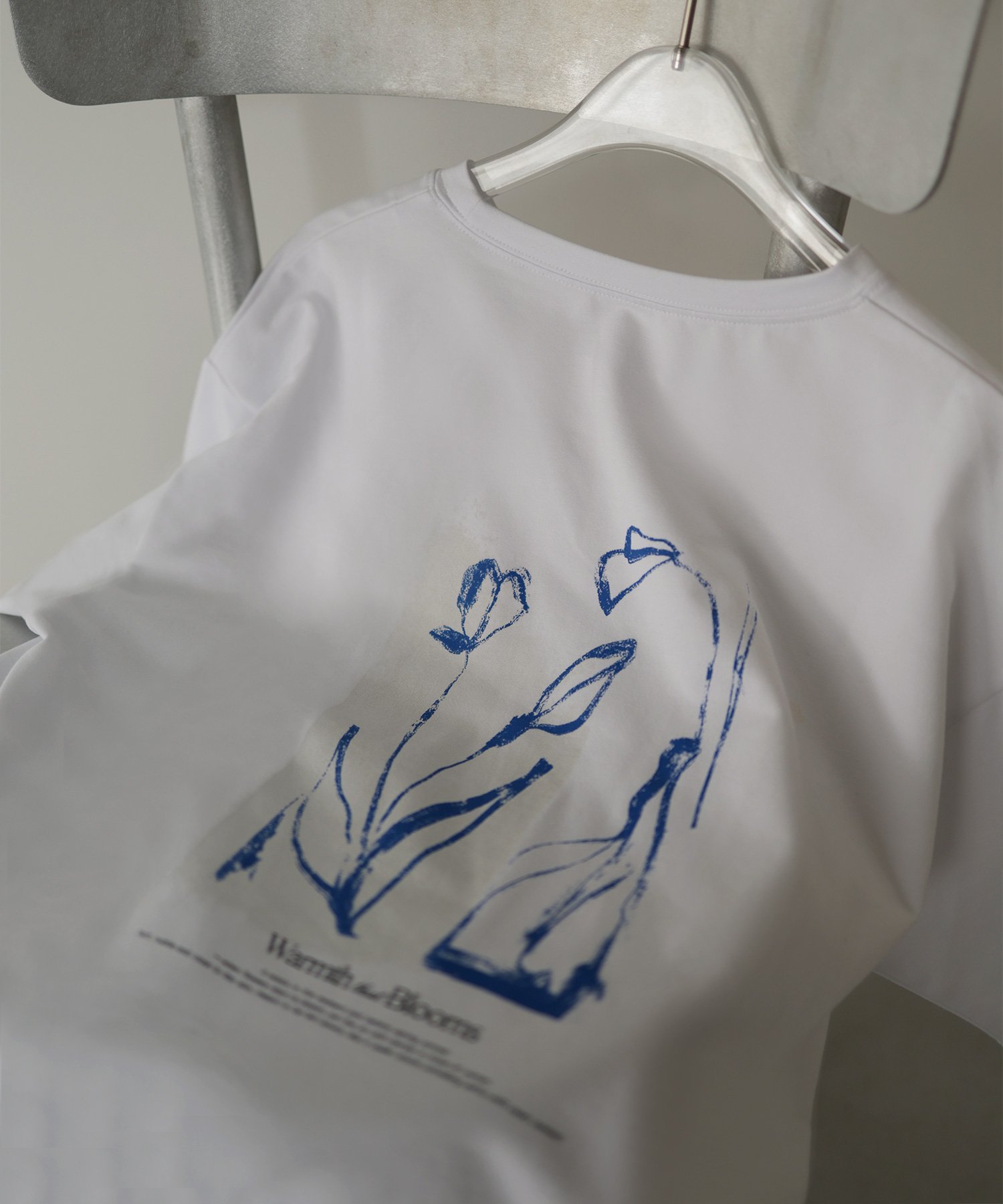 hellam 【hellam*pinmyself】フラワーアートTシャツ へラム トップス カットソー・Tシャツ ホワイト ブルー グレー ブラウン イエロー