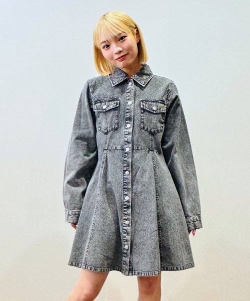 【SALE／40%OFF】Lovetoxic デニムシャツワンピース ナルミヤオンライン ワンピース・ドレス シャツワンピース ブルー【送料無料】のサムネイル