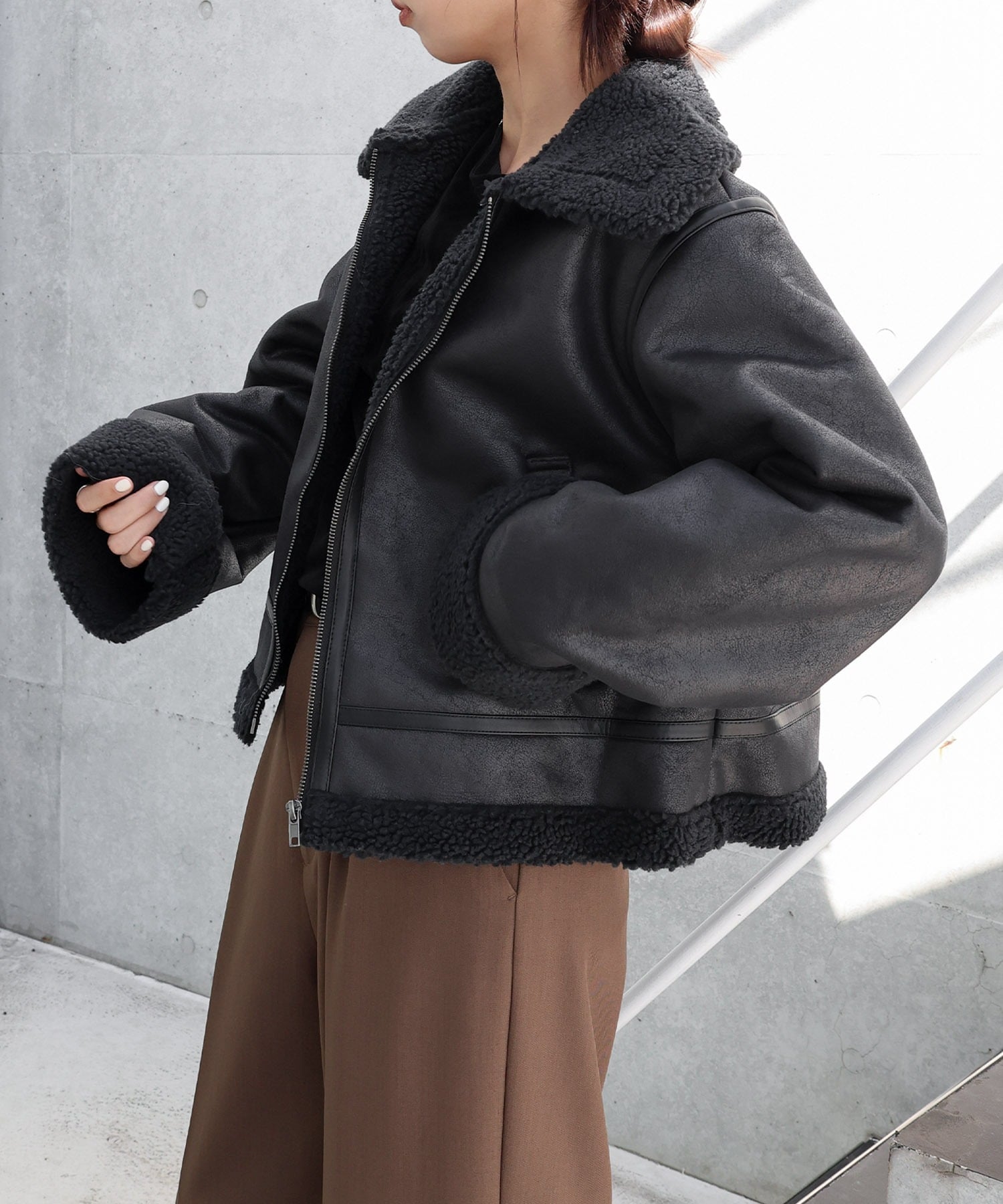 【SALE／20%OFF】Freesia フェイクレザー ボア フライトジャケット Freesia フリージア アンドミー ジャケット・アウター その他のジャケット・アウター ブラック ブラウン【送料無料】のサムネイル