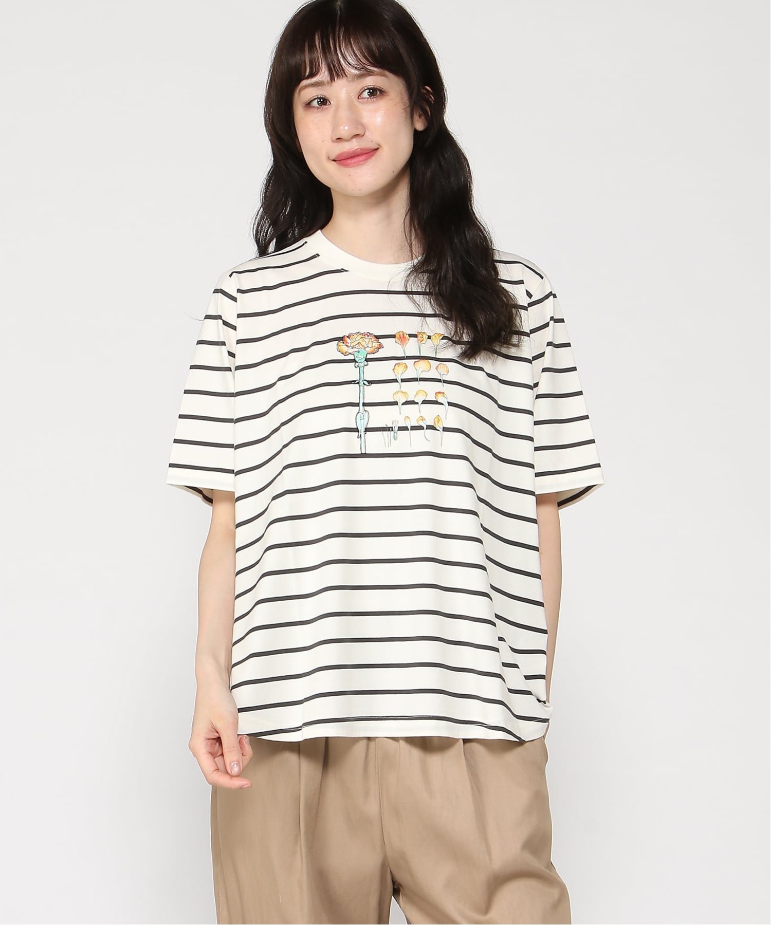 SUPER HAKKA SUPER HAKKA×藤田有紀 「重なりのきらめき」プリント+刺繍フレアTシャツ スーパーハッカ トップス カットソー・Tシャツ ネイビー レッド ホワイト