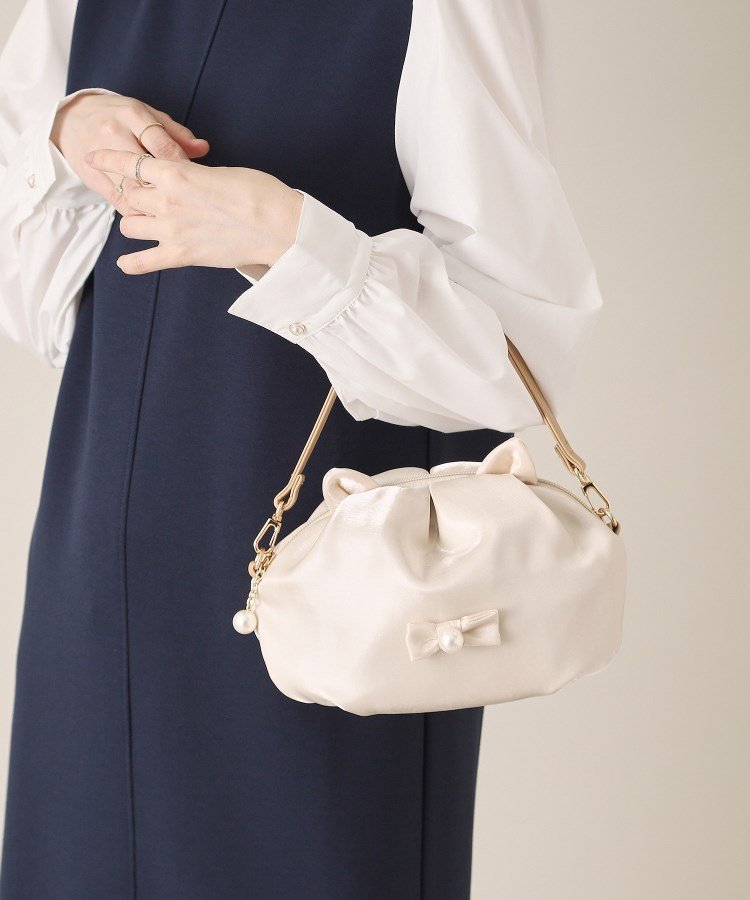 【SALE／50%OFF】ITS' DEMO 猫型ポーチミニトート イッツデモ バッグ ハンドバッグ ホワイト グレー ブ..