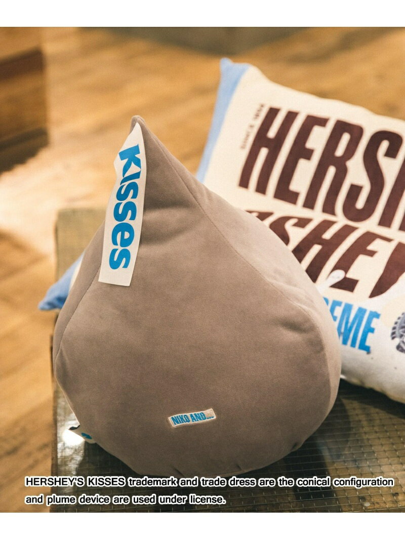 【SALE／30%OFF】niko and ... 【HERSHEY’S KISSES (ハーシーキス)】コラボキスチョコレートクッション ニコアンド インテリア・生活雑貨 その他のインテリア・生活雑貨 グレーのサムネイル