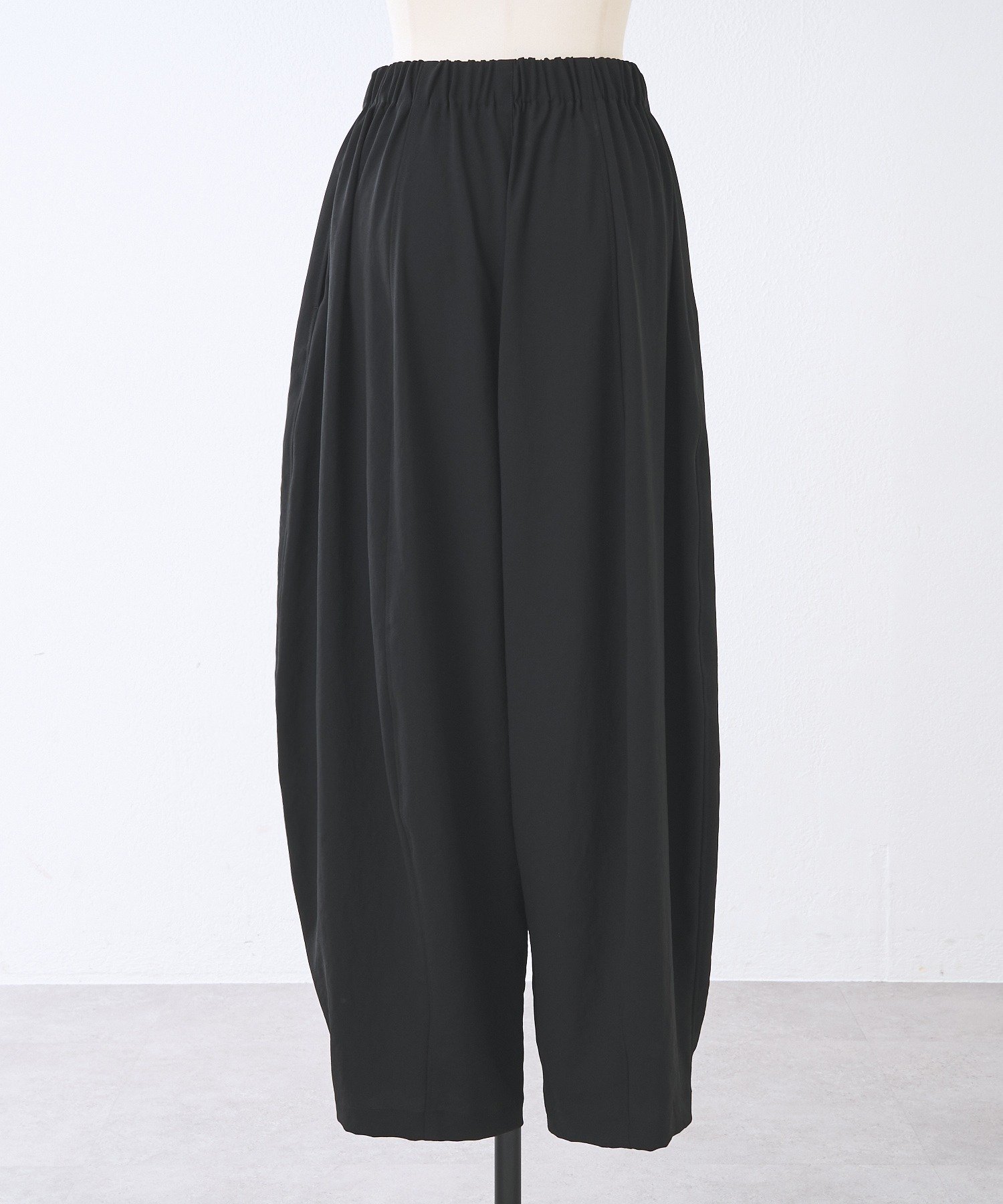 ストレッチジョーゼットバレルパンツ【セットアップ・オフィスカジュアル】 ビアズリー パンツ その他のパンツ ブラック ネイビー