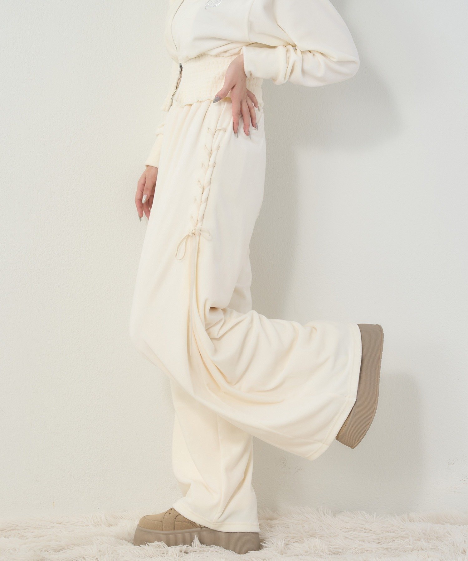 one after another NICE CLAUP 【セットアップ可能】レースアップカットパンツ ワンアフターアナザー ナイスクラップ パンツ その他のパンツ ピンク ブルー ホワイト グレー【送料無料】