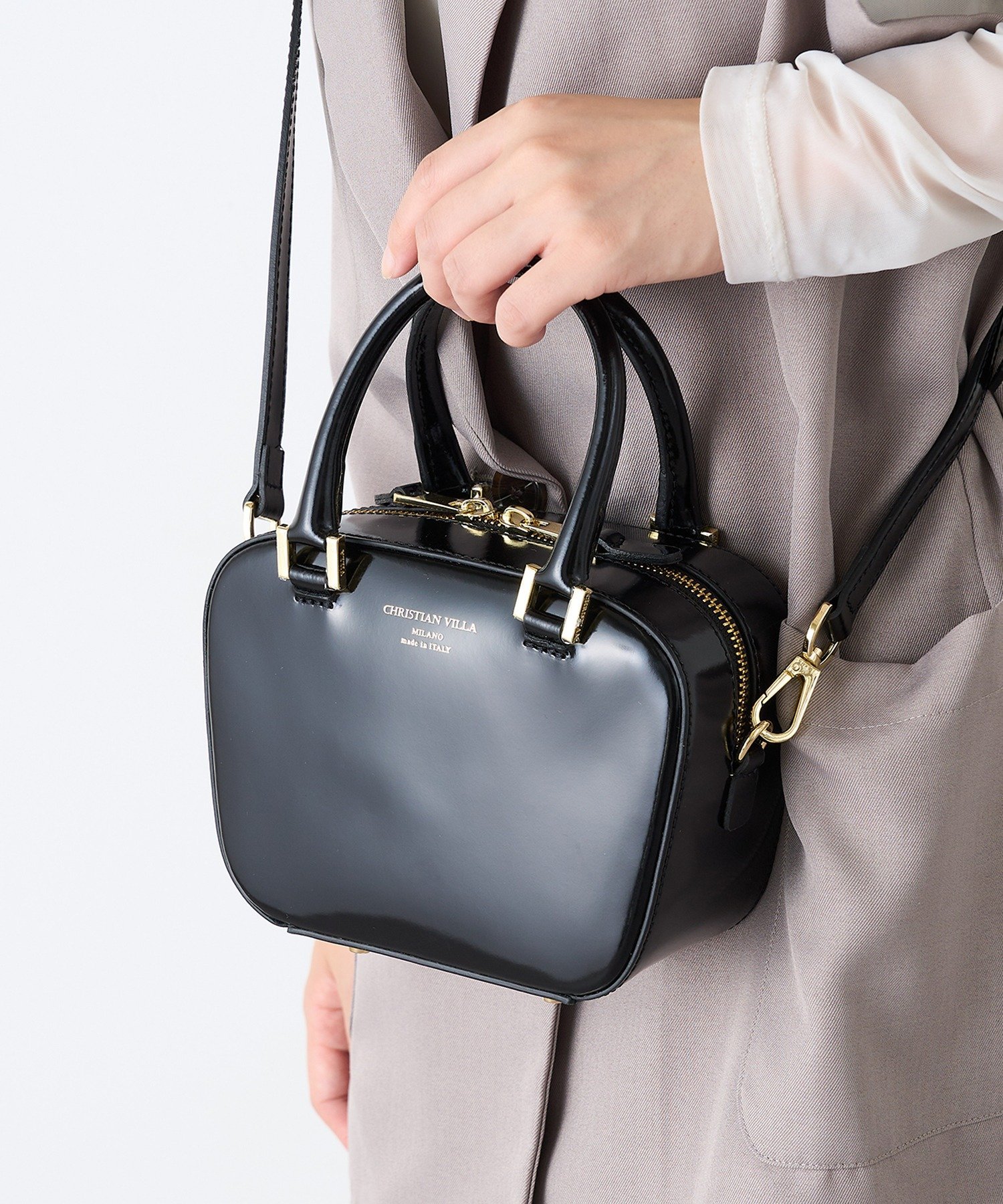 【SALE／25%OFF】CHRISTIAN VILLA CHRISTIAN VILLA/ガラスレザー 2way台形ミニボストンバッグ 6346 セットアップセブン バッグ ボストンバッグ ブラック【送料無料】
