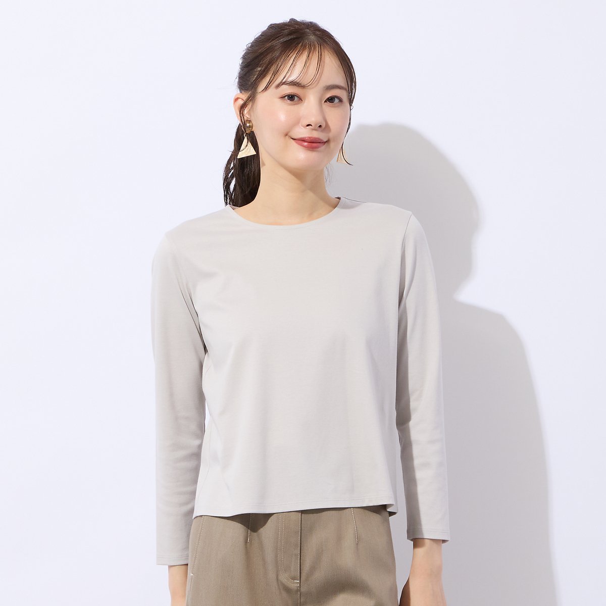 Liliane Burty Eclat 【洗える】綿100%無地Tシャツ リリアンビューティ エクラ トップス カットソー・Tシャツ ホワイト パープル ネイビー ベージュ